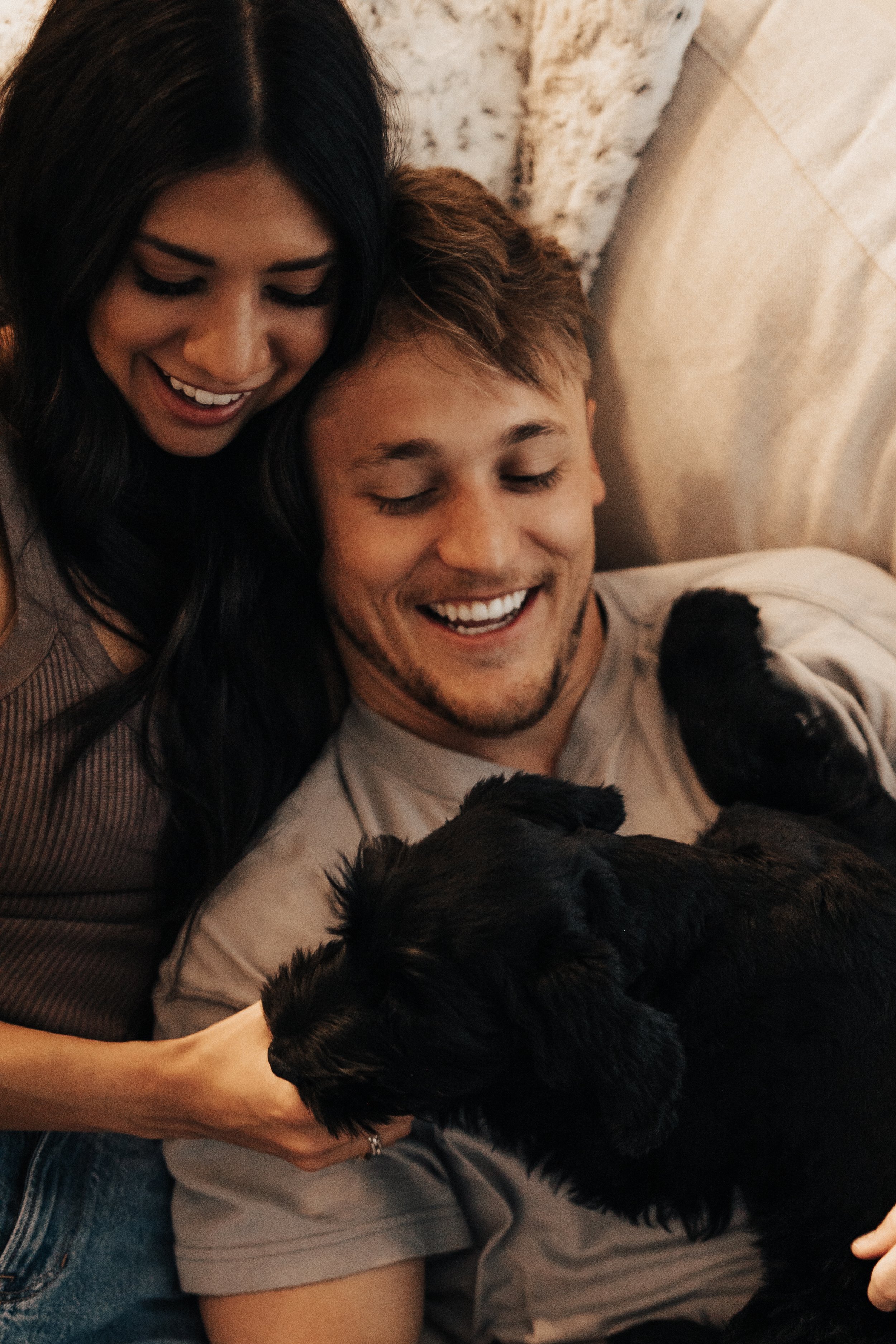 in-home-couples-shoot-with-dog-11.jpg