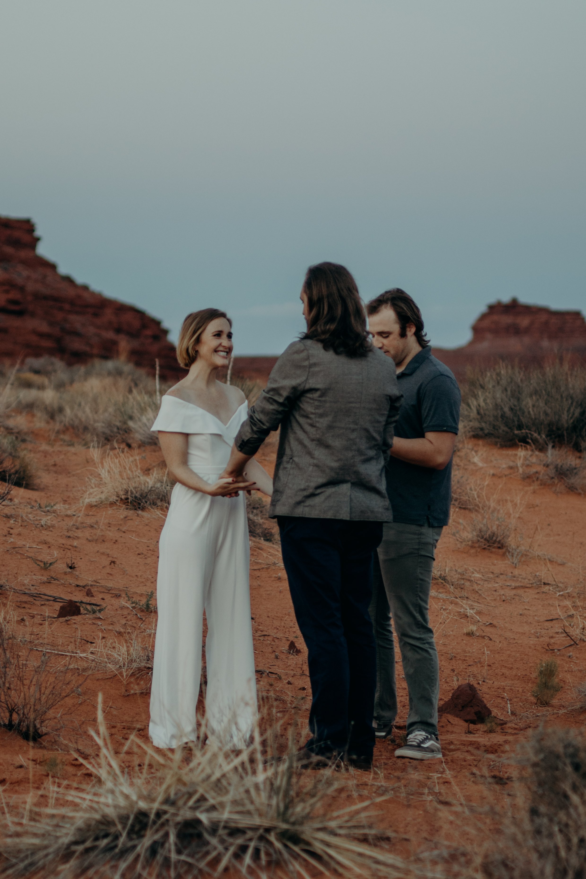 southern-utah-red-rock-elopement_-34.jpg