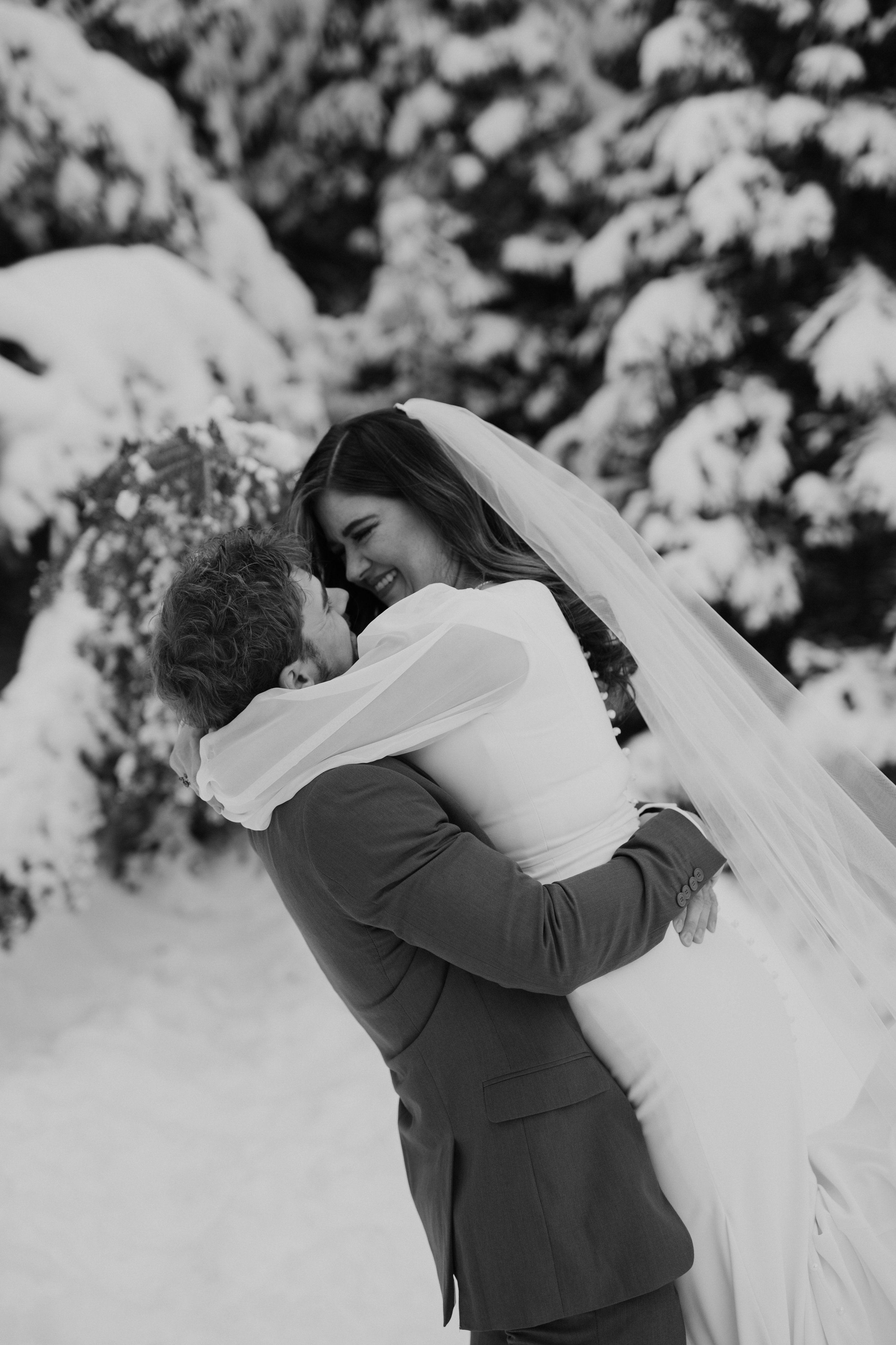 utah-mountain-winter-bridals-65.jpg