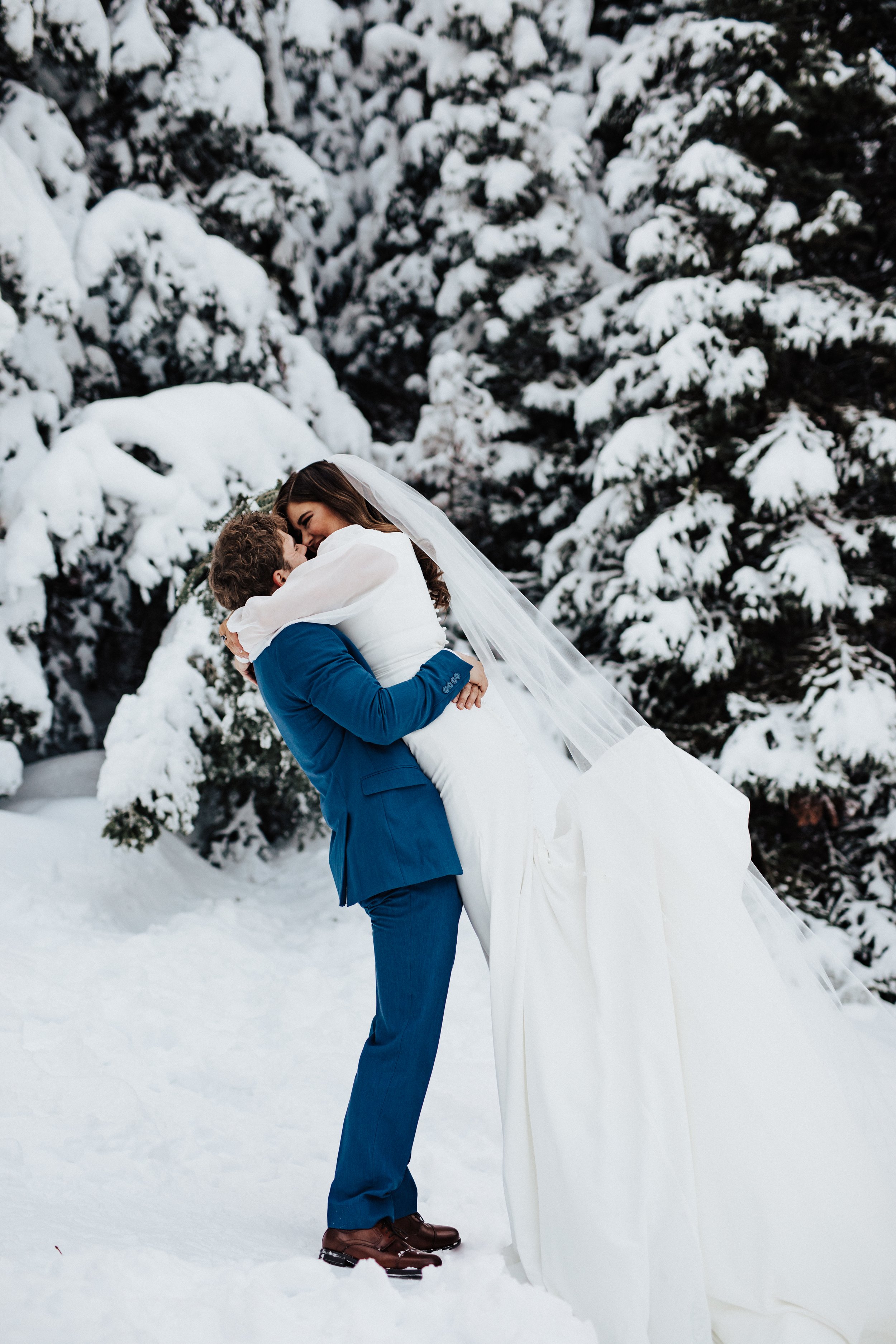utah-mountain-winter-bridals-66.jpg