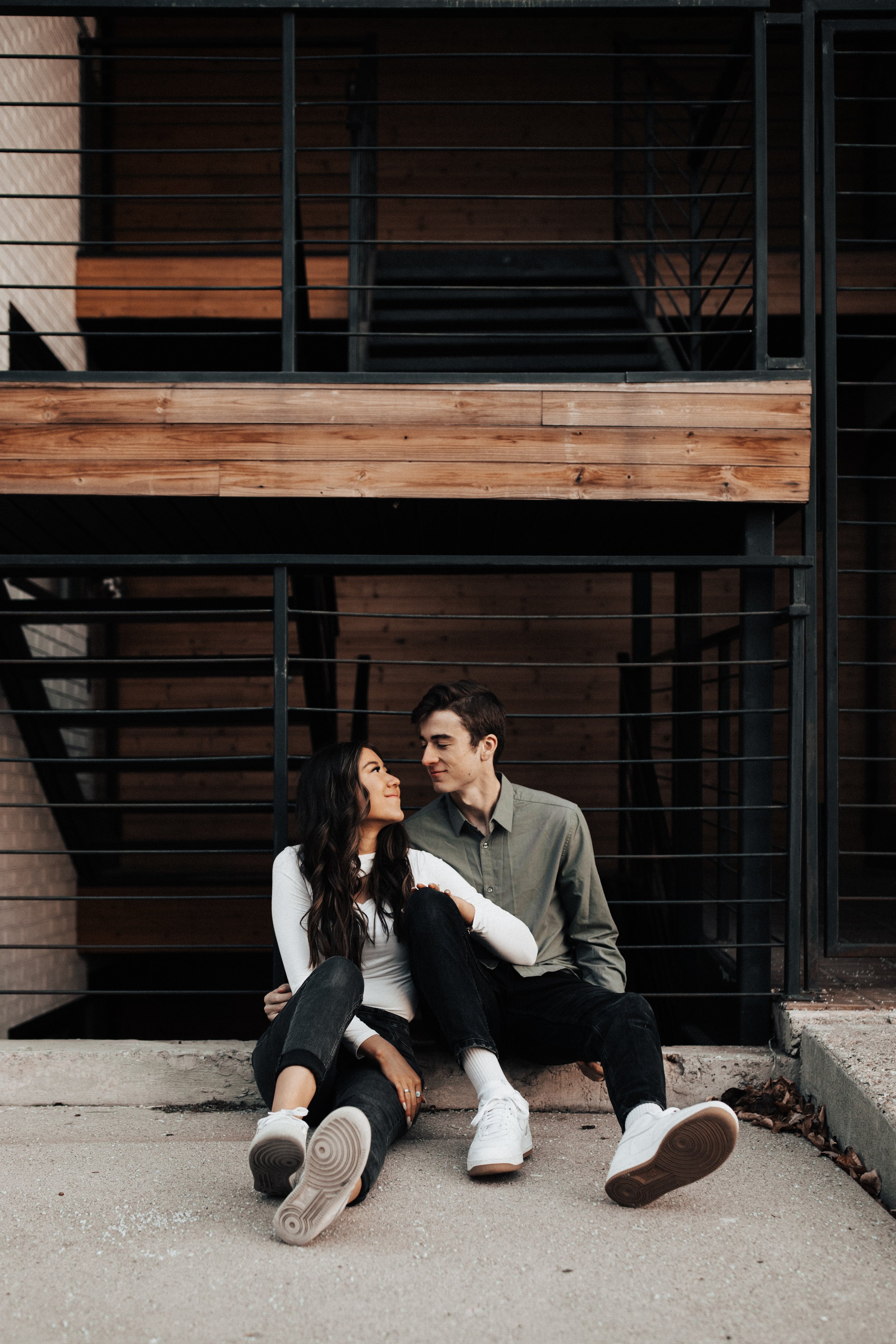 downtown-engagement-session-city-photoshoot-91.jpg