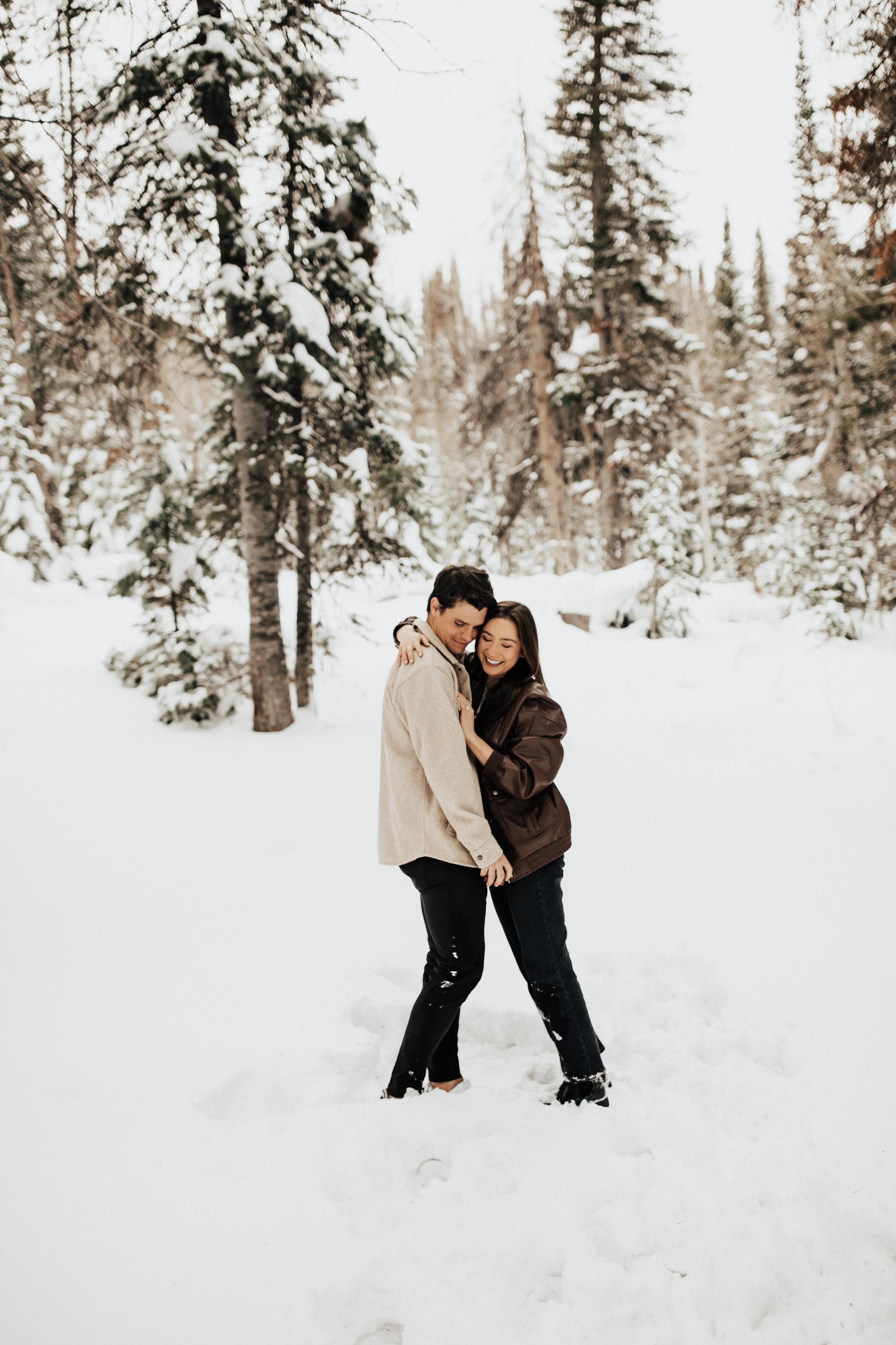 romantic-surprise-winter-proposal-8.jpg