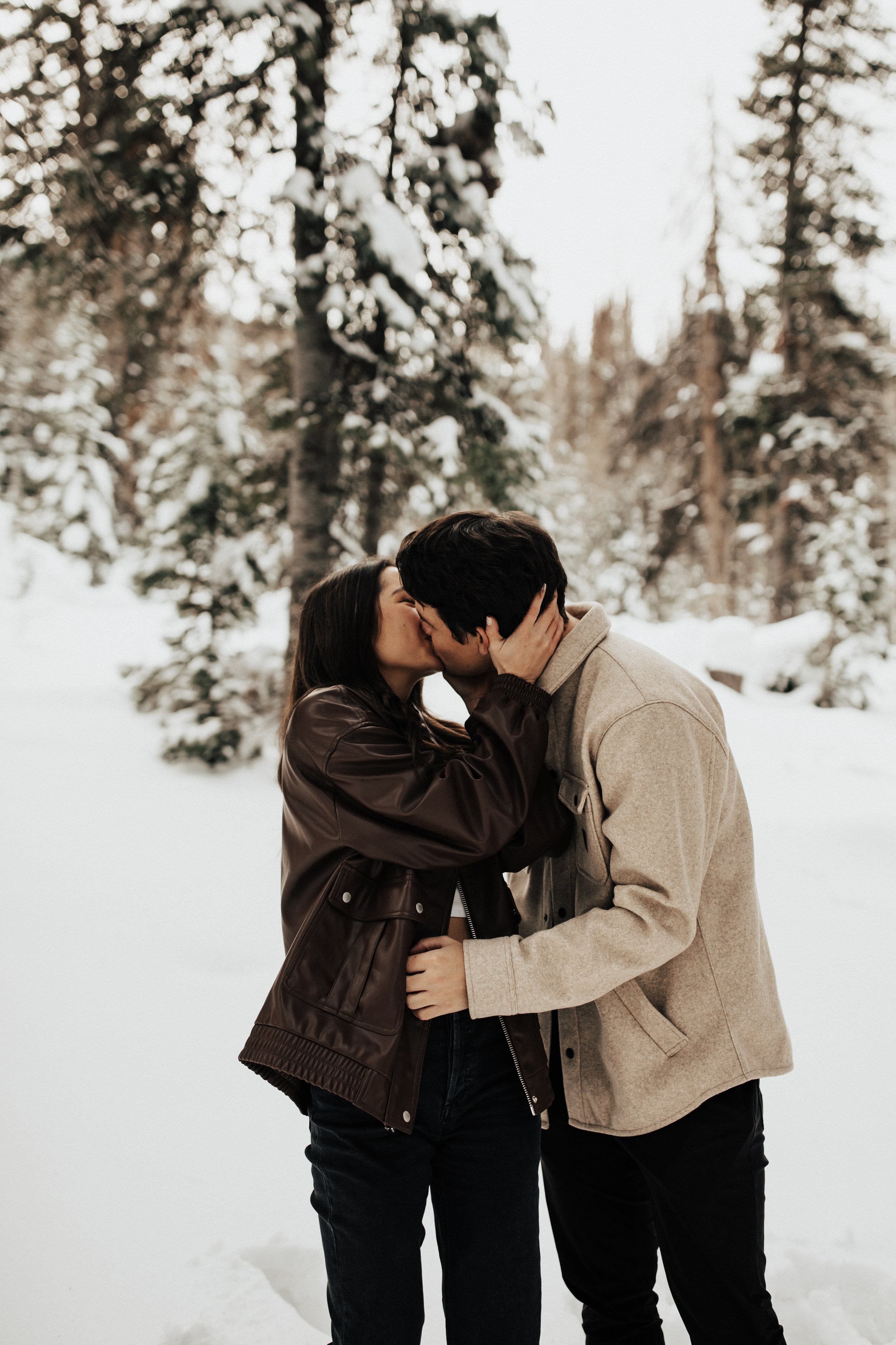 romantic-surprise-winter-proposal-21.jpg