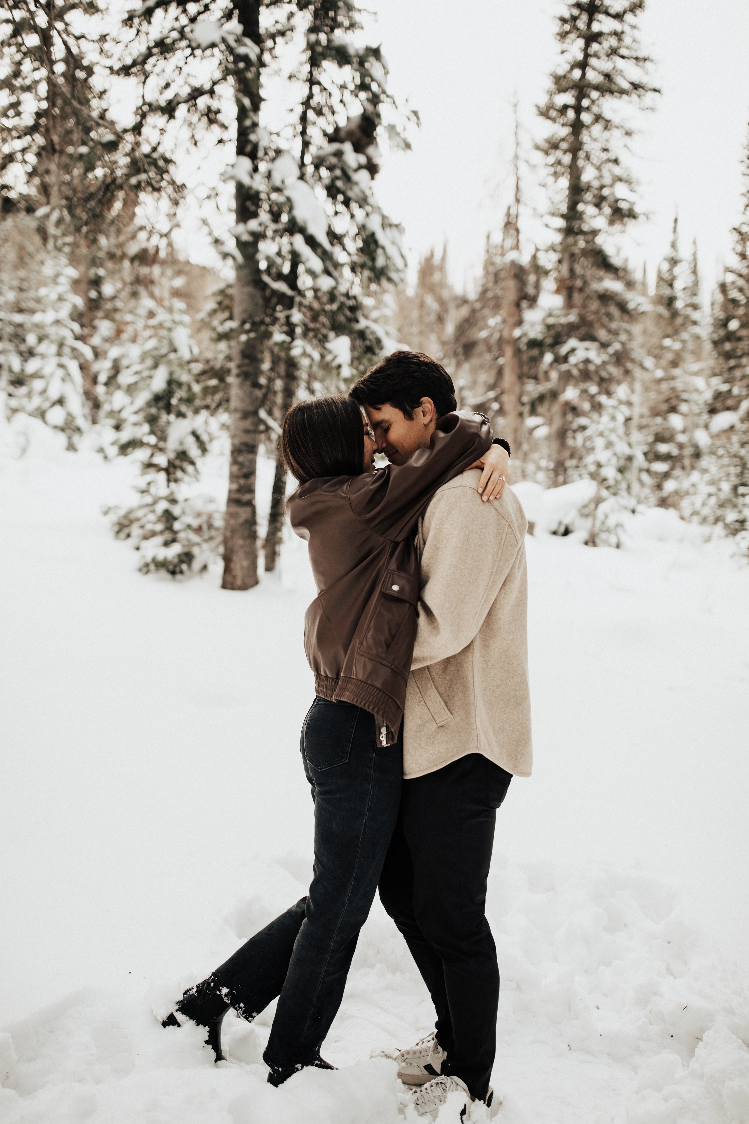 romantic-surprise-winter-proposal-25.jpg
