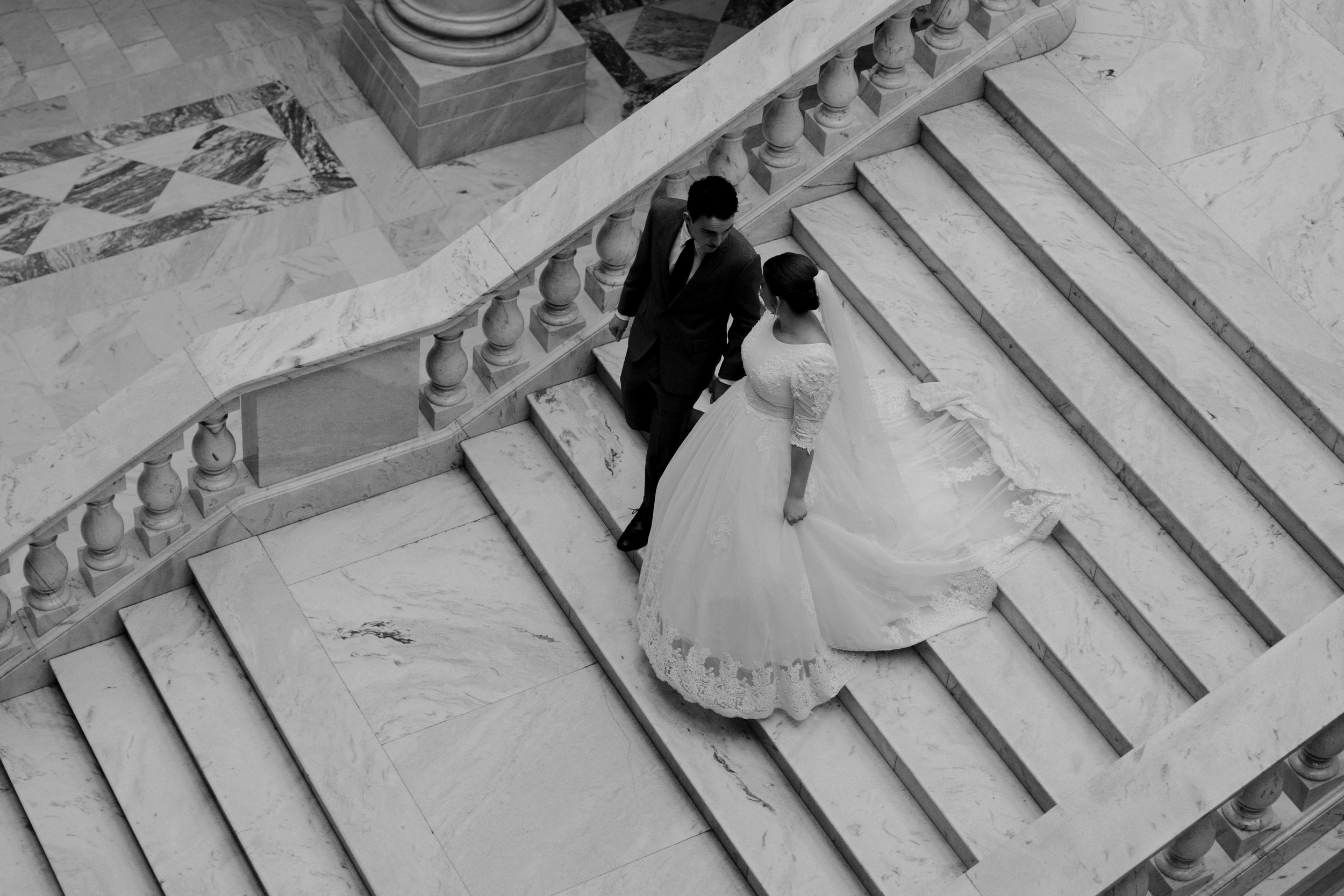 utah-state-capitol-bridals-white-marble-building-bridal-photos-21.jpg