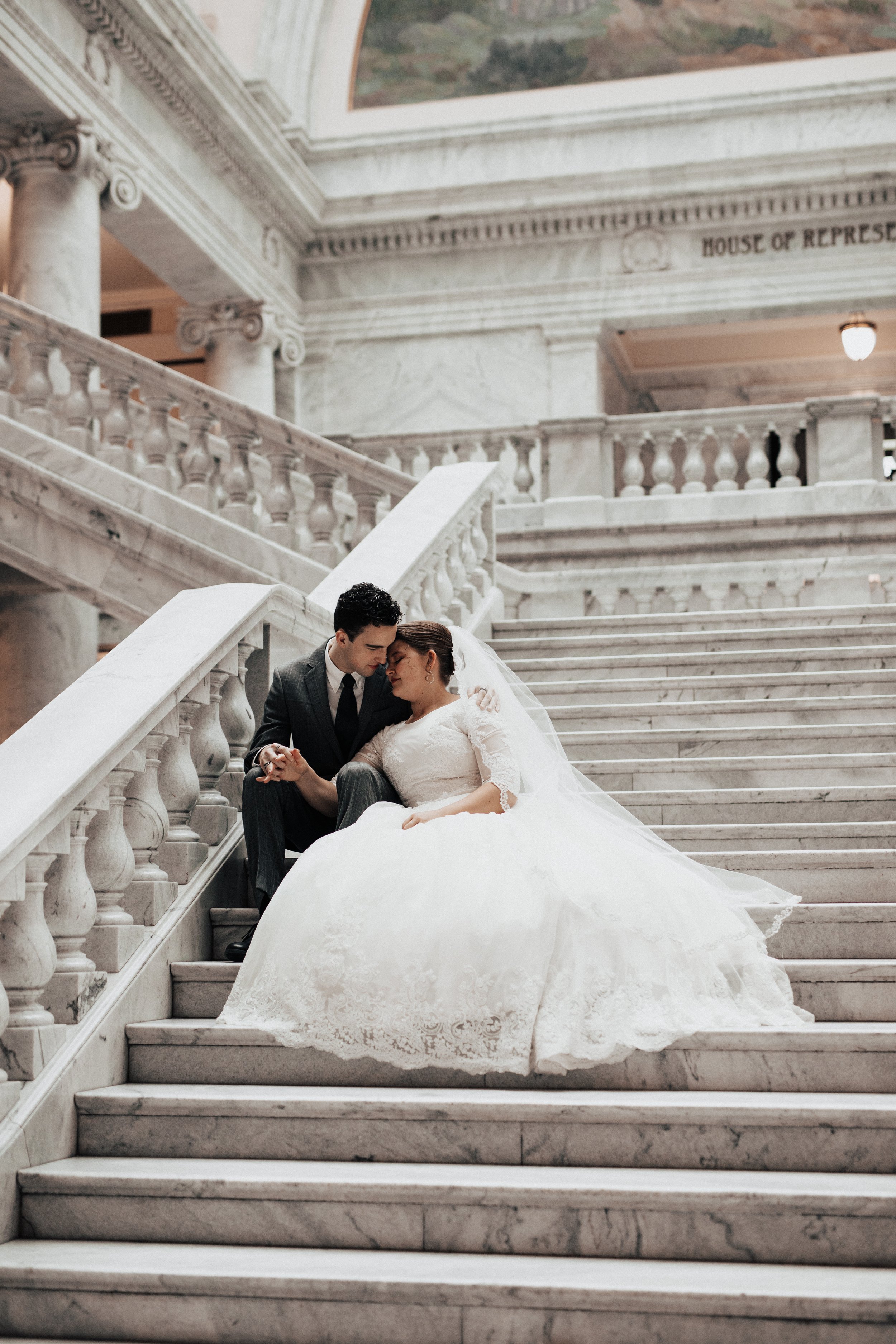utah-state-capitol-bridals-white-marble-building-bridal-photos-64.jpg