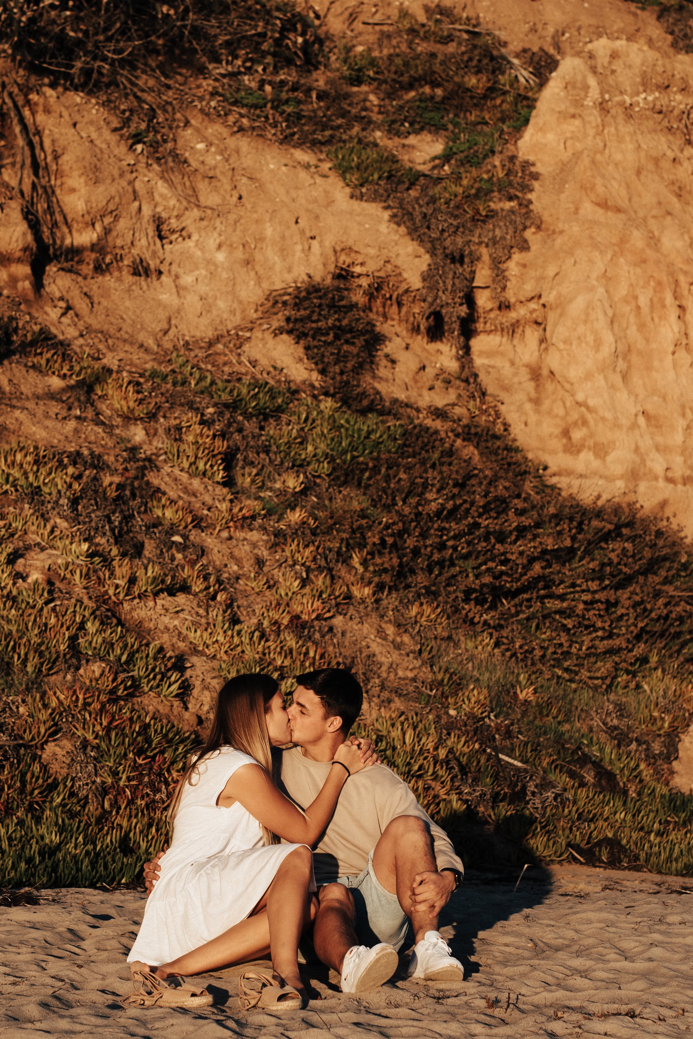 butterfly-beach-santa-barbara-couples-photoshoot-7.jpg