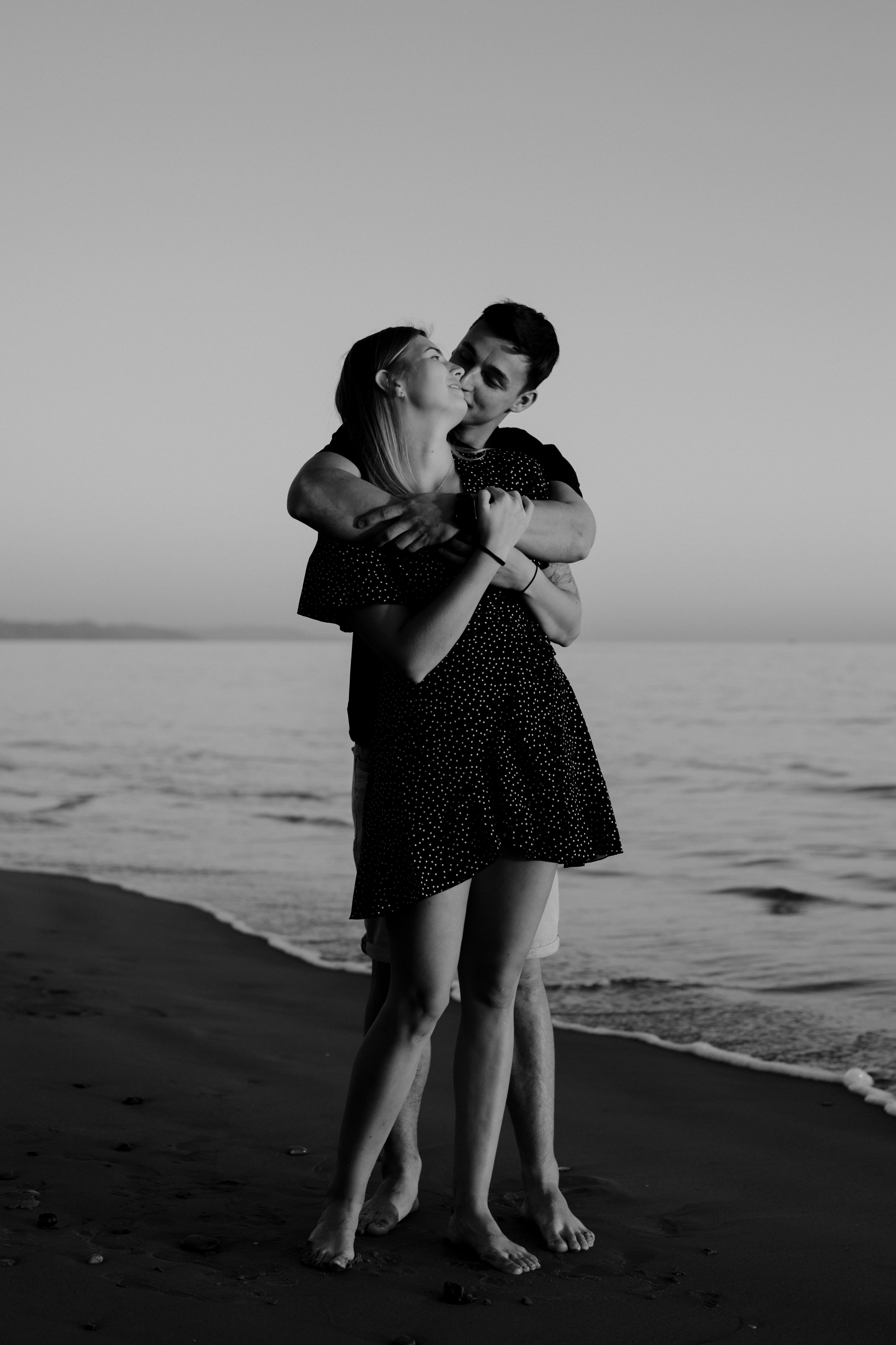 butterfly-beach-santa-barbara-couples-photoshoot-12.jpg