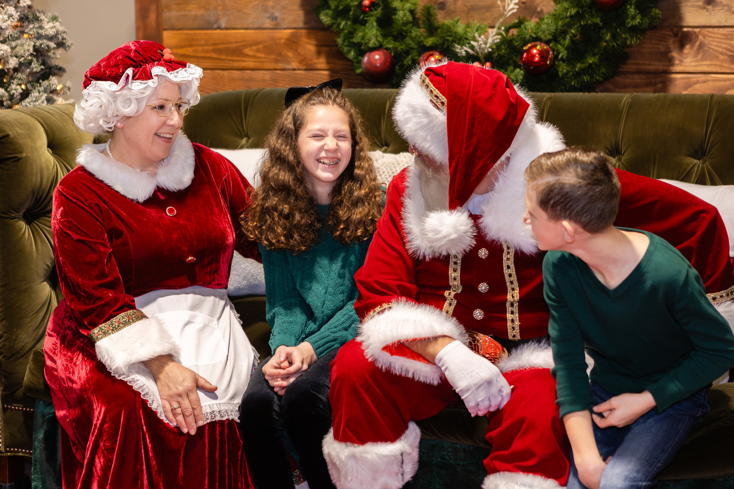 11.29.25_ChristmasAtTheMill-7053.jpg