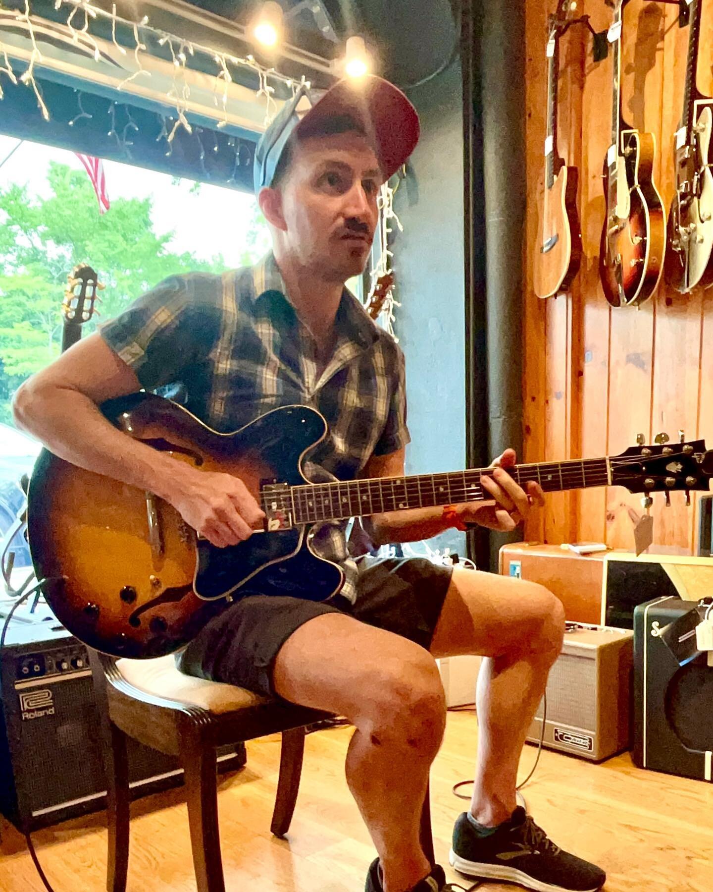 16 july 2022
rudy&rsquo;s music, scarsdale, new york
⠀⠀⠀⠀⠀⠀⠀⠀⠀
great trip to @rudysmusic in scarsdale yesterday. played a bunch of awesome instruments and came home with this new friend!
⠀⠀⠀⠀⠀⠀⠀⠀⠀
⠀⠀⠀⠀⠀⠀⠀⠀⠀
#rudysmusic #rudysmusicscarsdale #newguitar
