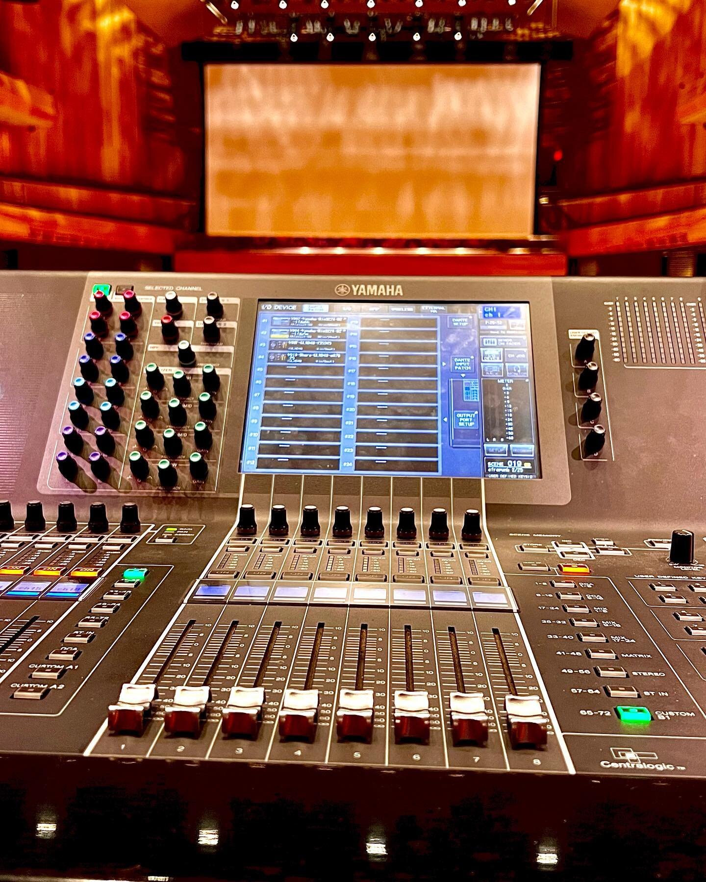 25 february 2023
david geffen hall, lincoln center, new york
⠀⠀⠀⠀⠀⠀⠀⠀⠀
back in action! after an extended break due to the broken hand, i&rsquo;m finally back behind a soundboard. at front of house today for the afro punk black herstory concert at dav
