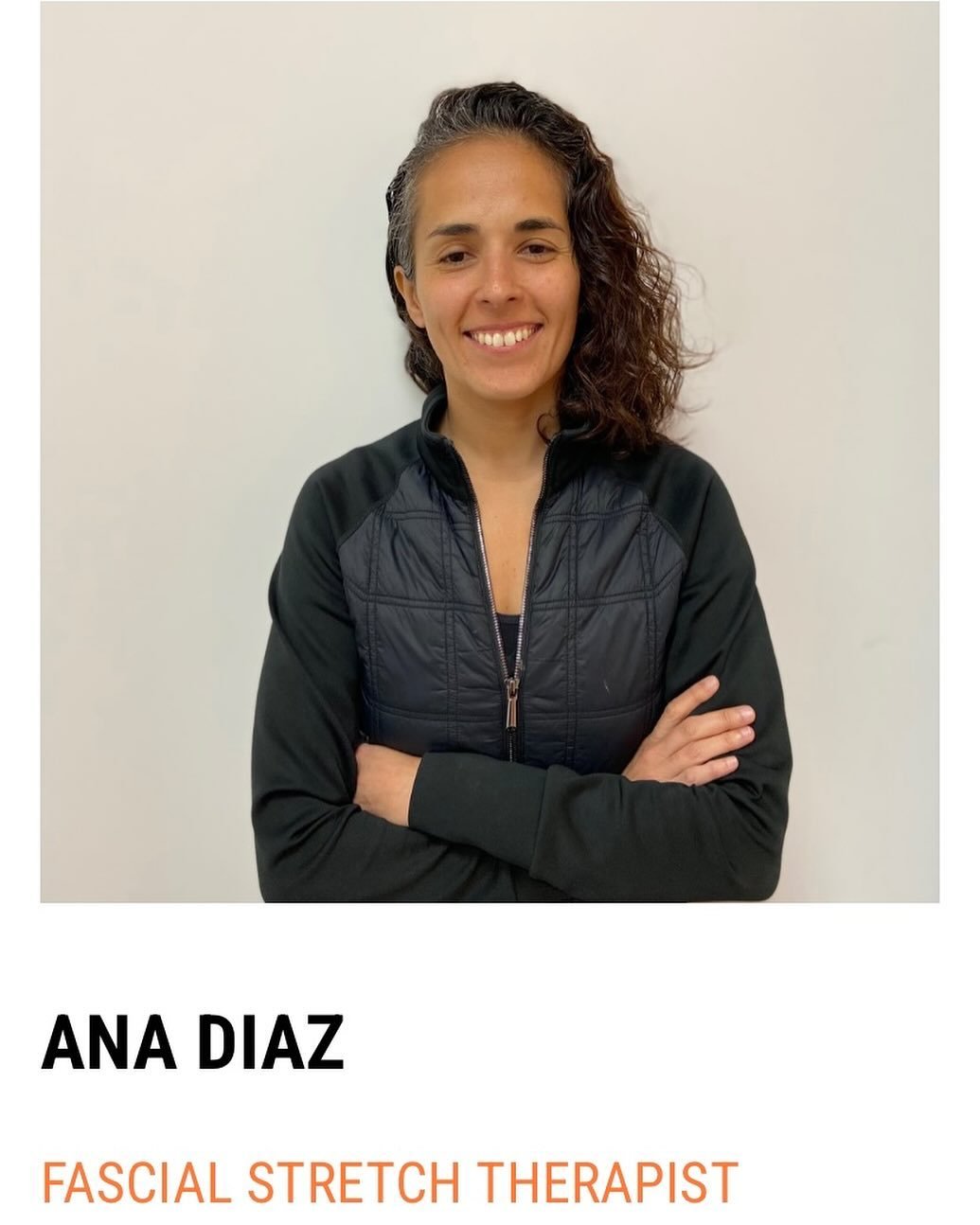 Join us in welcoming fascial stretch therapist and soon-to-be RMT Ana Diaz to the b-Stretched team! 

Ana is an experienced, caring and kind stretch therapist and fitness coach. Her calling is all about bringing back the holistic into healthcare.
Aft