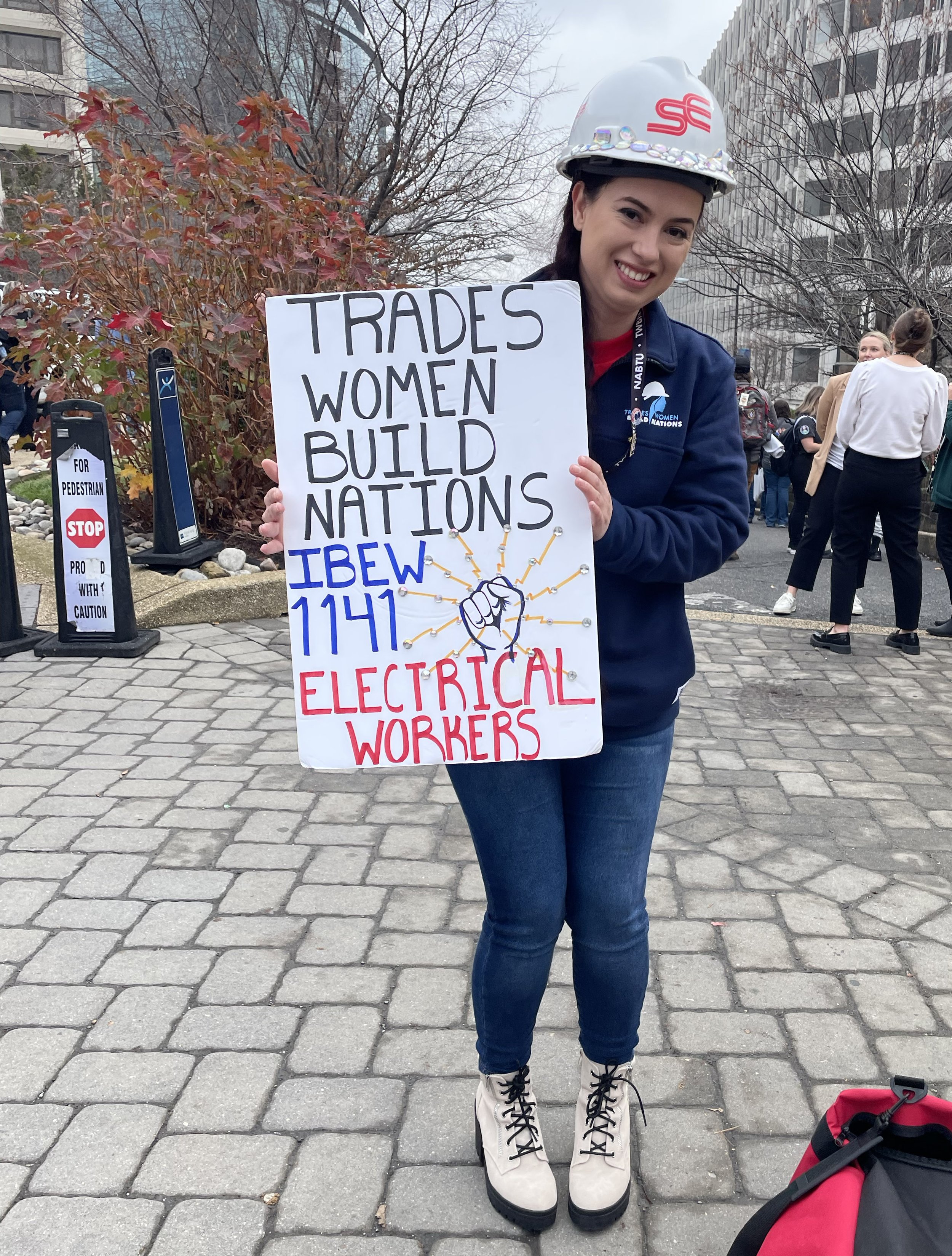 ElectricalWoman.jpg