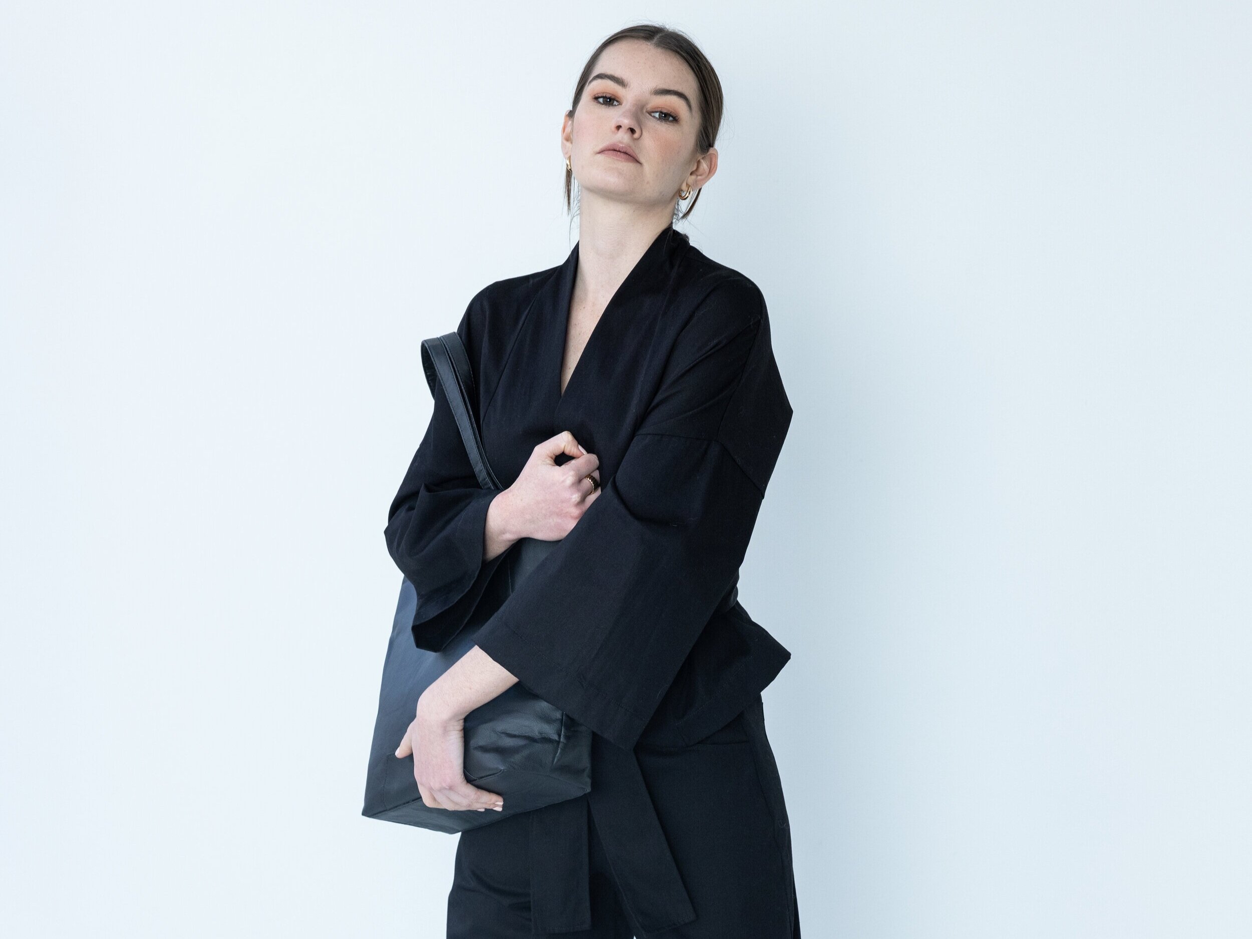 Duffle_Co+Harriet+Tote+in+Jet+Black+Pinatex+%28pineapple+leather%29.jpg