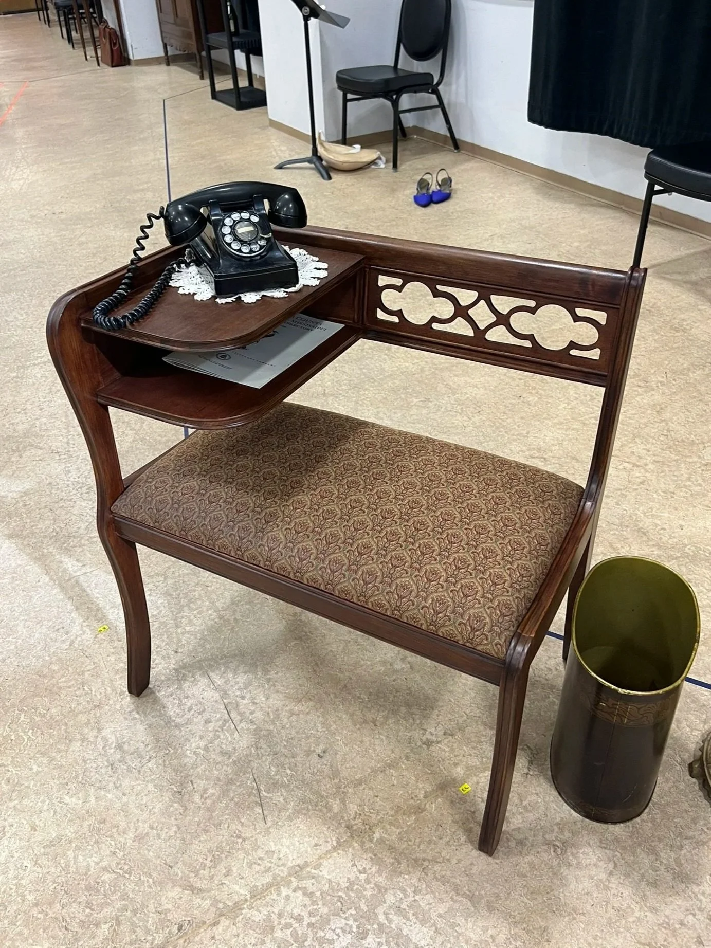 Gossip Seat Restoration (Suffragette's Murder)