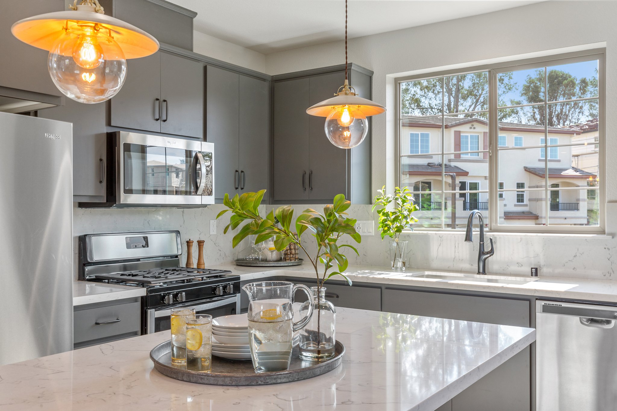 125-129-laurel-knoll-drive.49475.phr.020.web.jpg