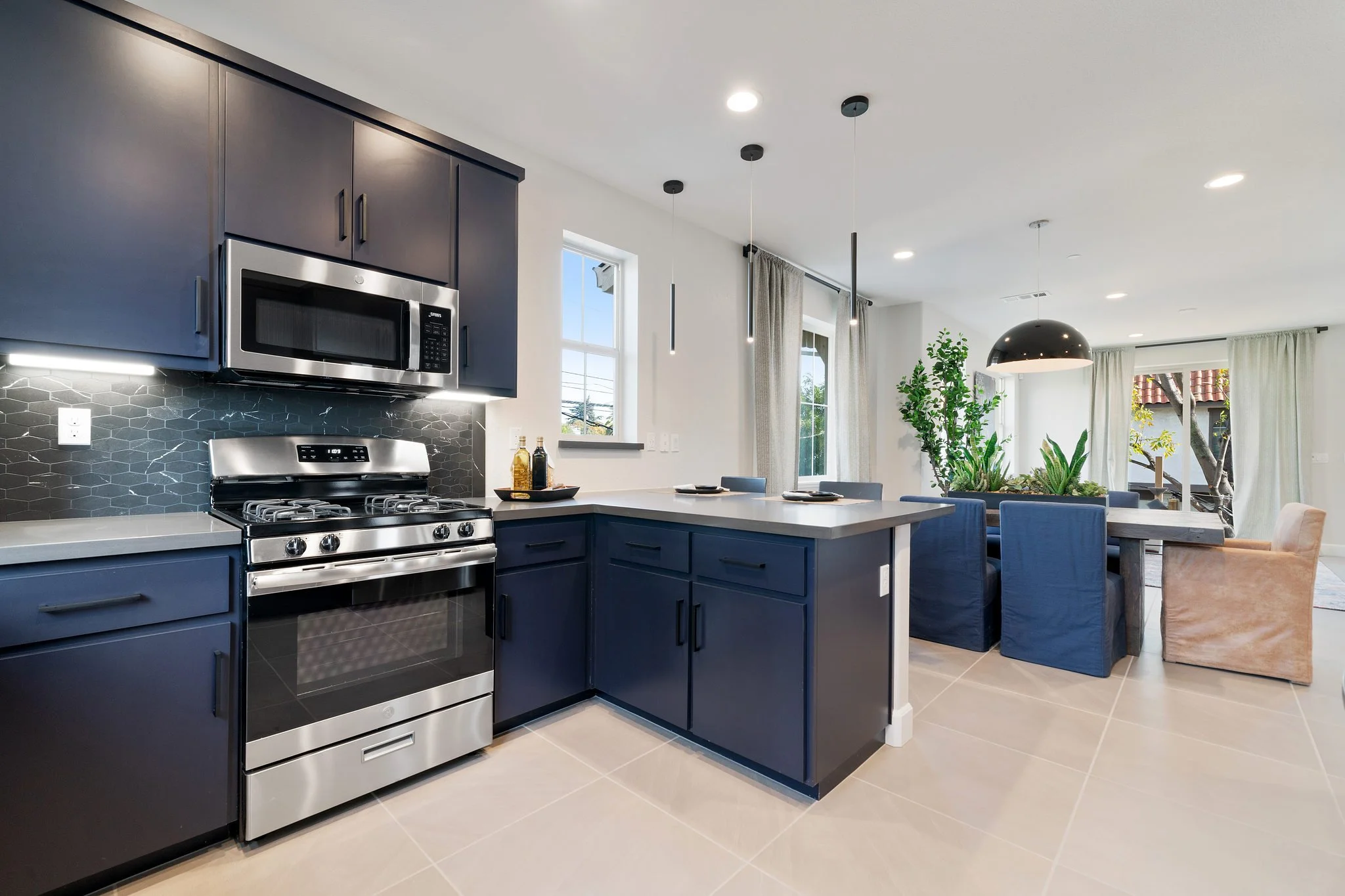 1894-enclave-place.41915.p2k.26.web.jpg