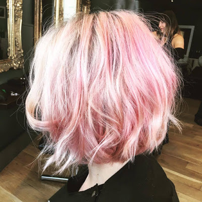 The Transformative Powers of a New Haircut