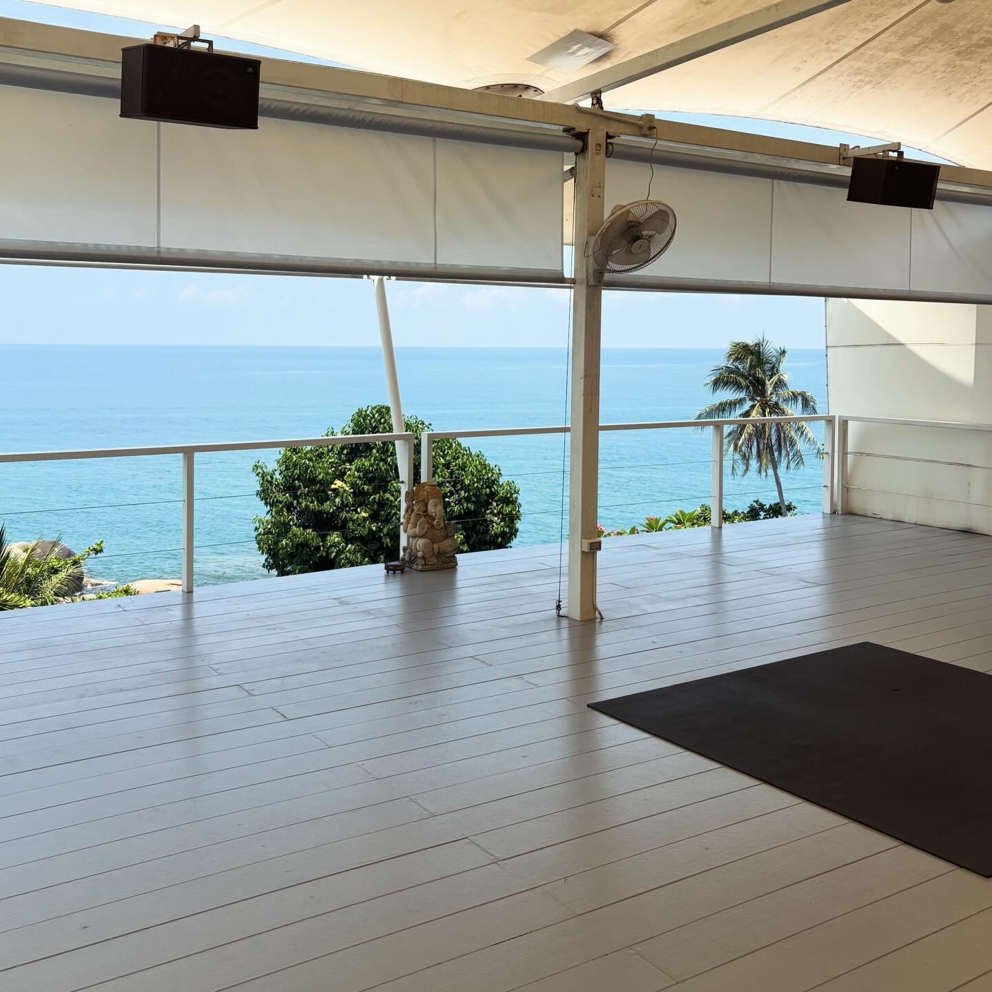 My yoga shala this weekend is pretty unbeatable 🇹🇭
