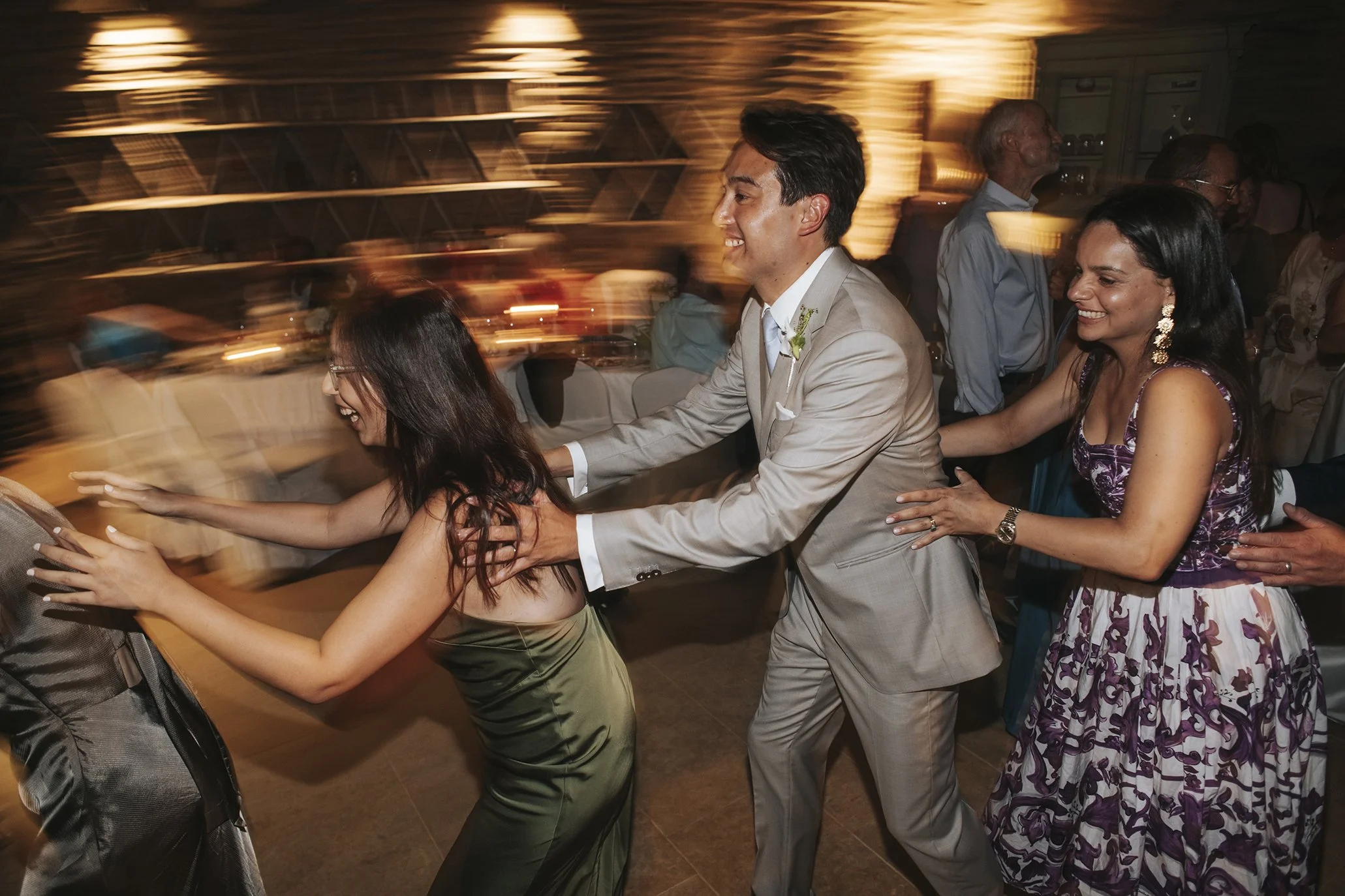 Dan & Maira-1297.jpg