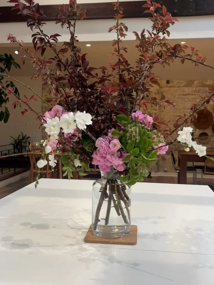 Life lately at Mrs Jones. 💫 

We will never tire of this view. 

Private dining room all ready and waiting 😍

Post work kick and chats 🏉 

Greens pool. Doesn&rsquo;t get much better than this!