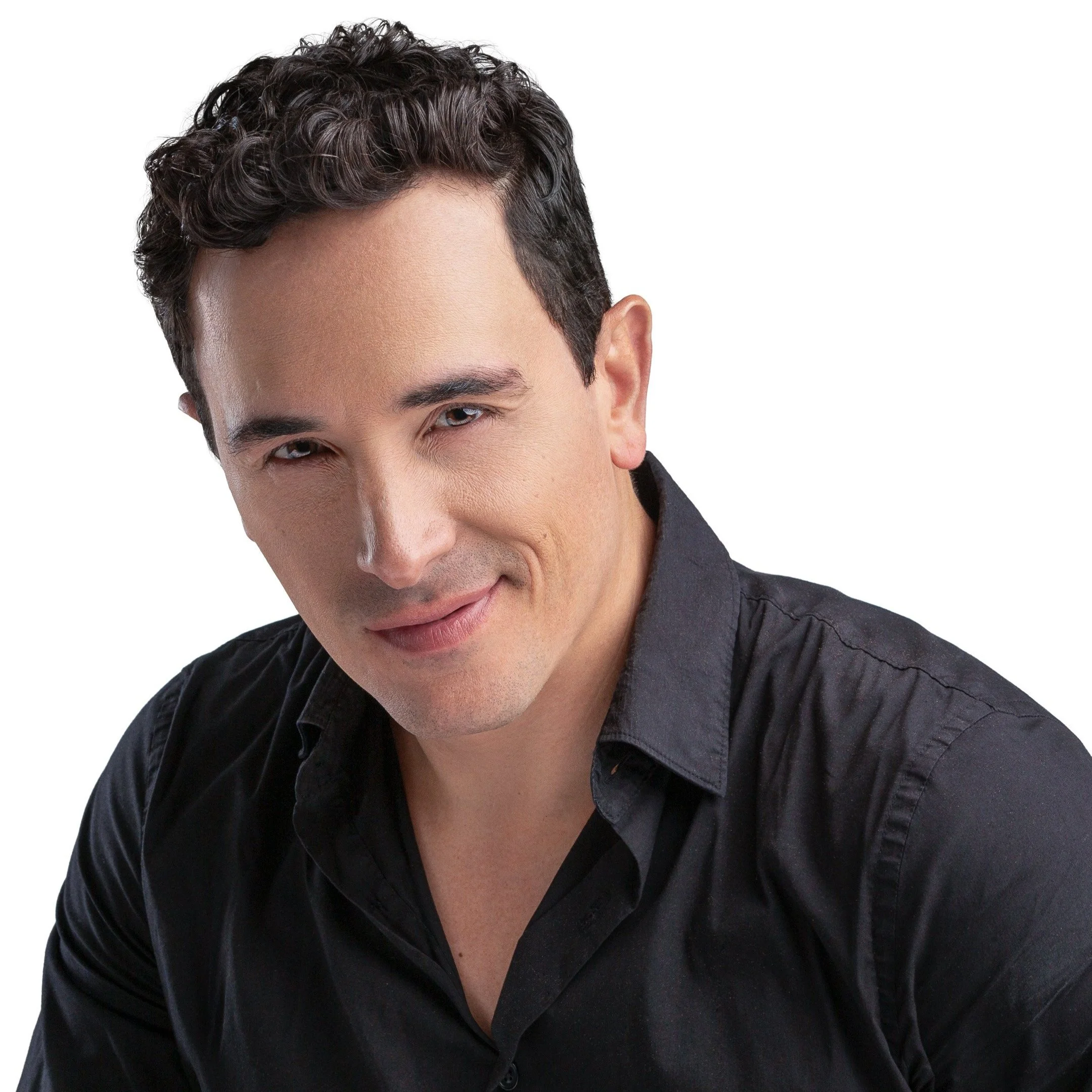 Daniel Medina Headshot