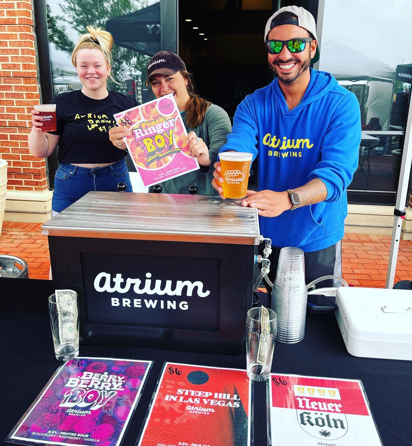 🍑 NC Exclusive Draft Special 🍭 

We&rsquo;re pouring reserve kegs of our Peach Ringer Boy sour outside the Norton Commons Taproom today and tomorrow for the NC Art Festival!

Feeling peachy? Come grab an Atrium classic, follow it up with a fruited 