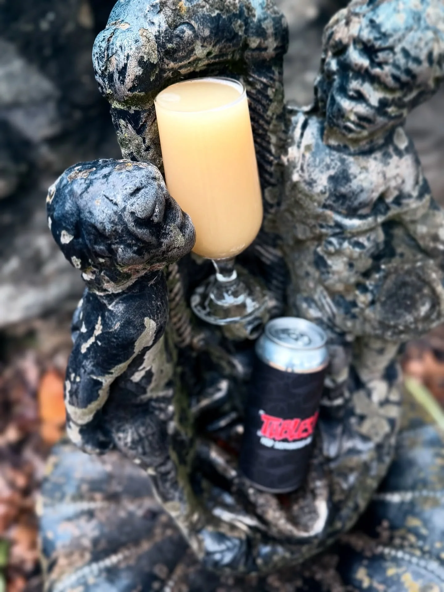 🙏PREPARE YOURSELVES🙏
Saturday(2/21)

🤝TABLES!🤝
Hop Saturated Ale &ndash; 9% 

This one is a DOOZY. A couple months back, KY&rsquo;s biggest hop head - Scott from the blessed brothers @milewidebeer, approached us with the idea to create Kentucky&r