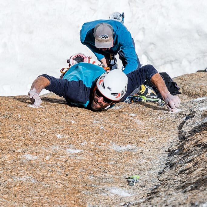 Le coach Luc "Bam" Solvas en action dans Digital Crack !
8a quand m&ecirc;me ...
😉

@guillaume_borga_photographie 
@saintgervais_montblanc 

#escalade #climbing #grimper #climbinginspiration #montblancvalley #granit #fissure #climbingismyp