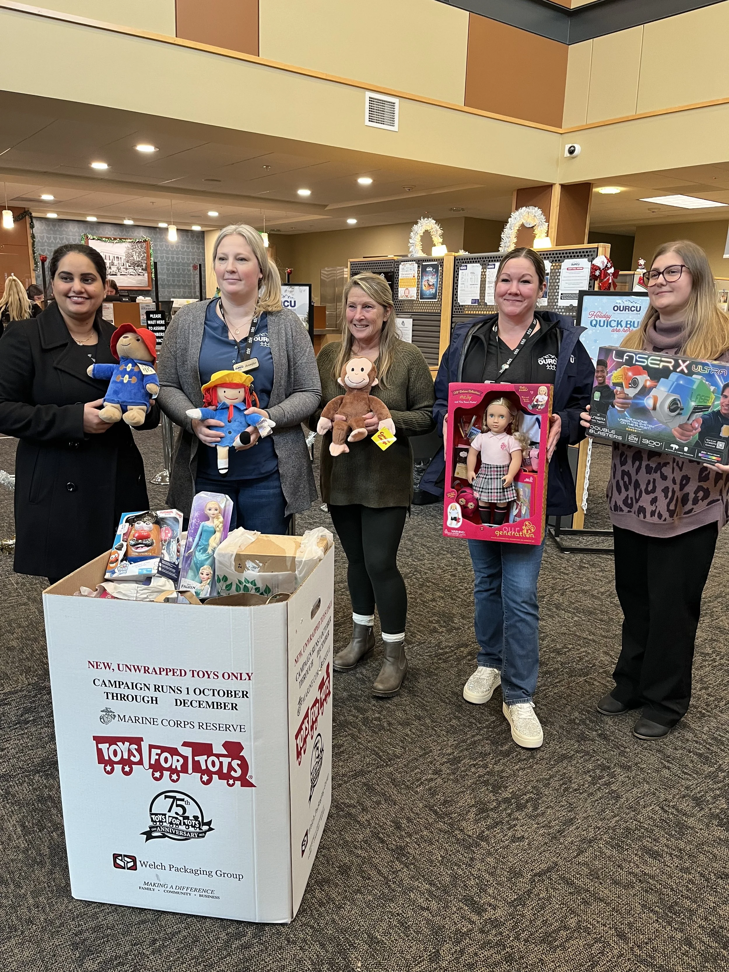 Recolecta de juguetes OURCU con Toys for Tots 2023