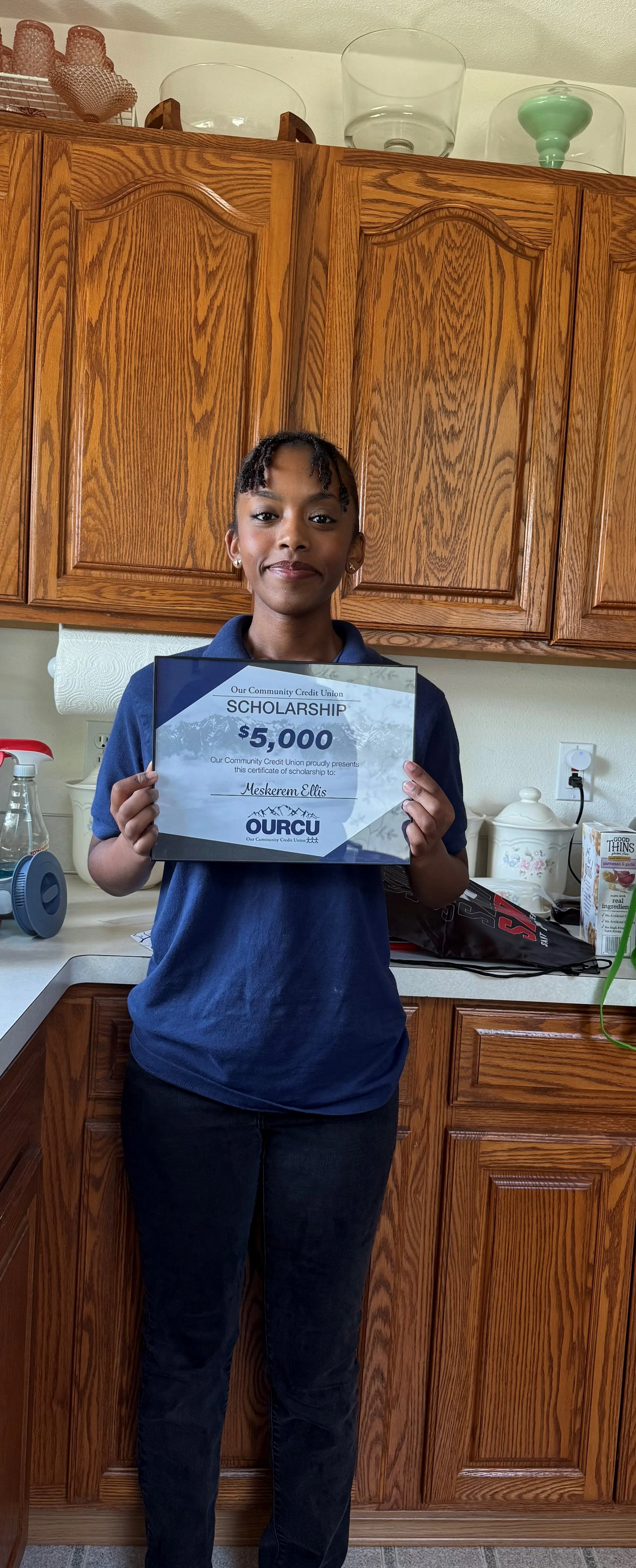 Meskee Ellis ganadora de una de las becas