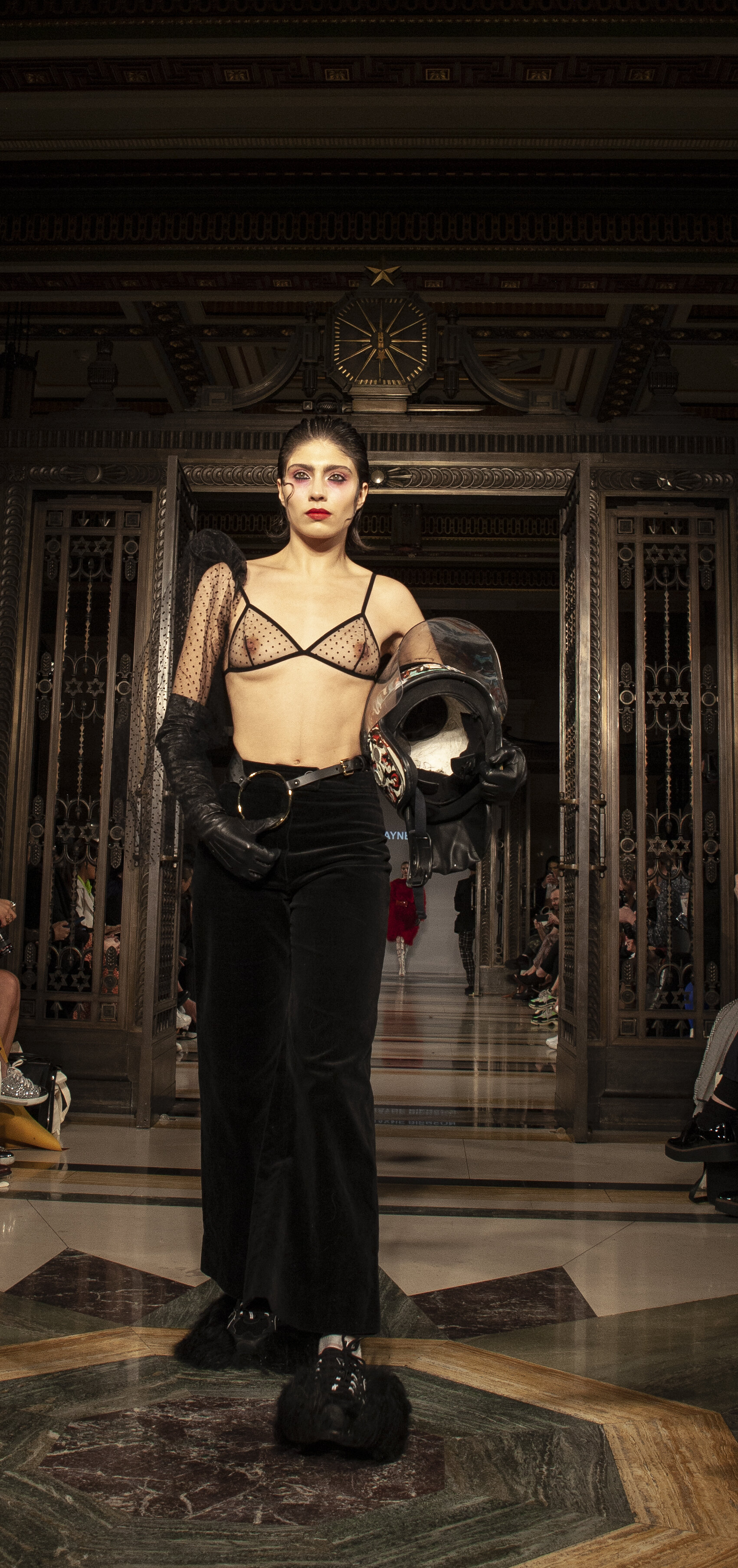 Look6_AW19.jpg
