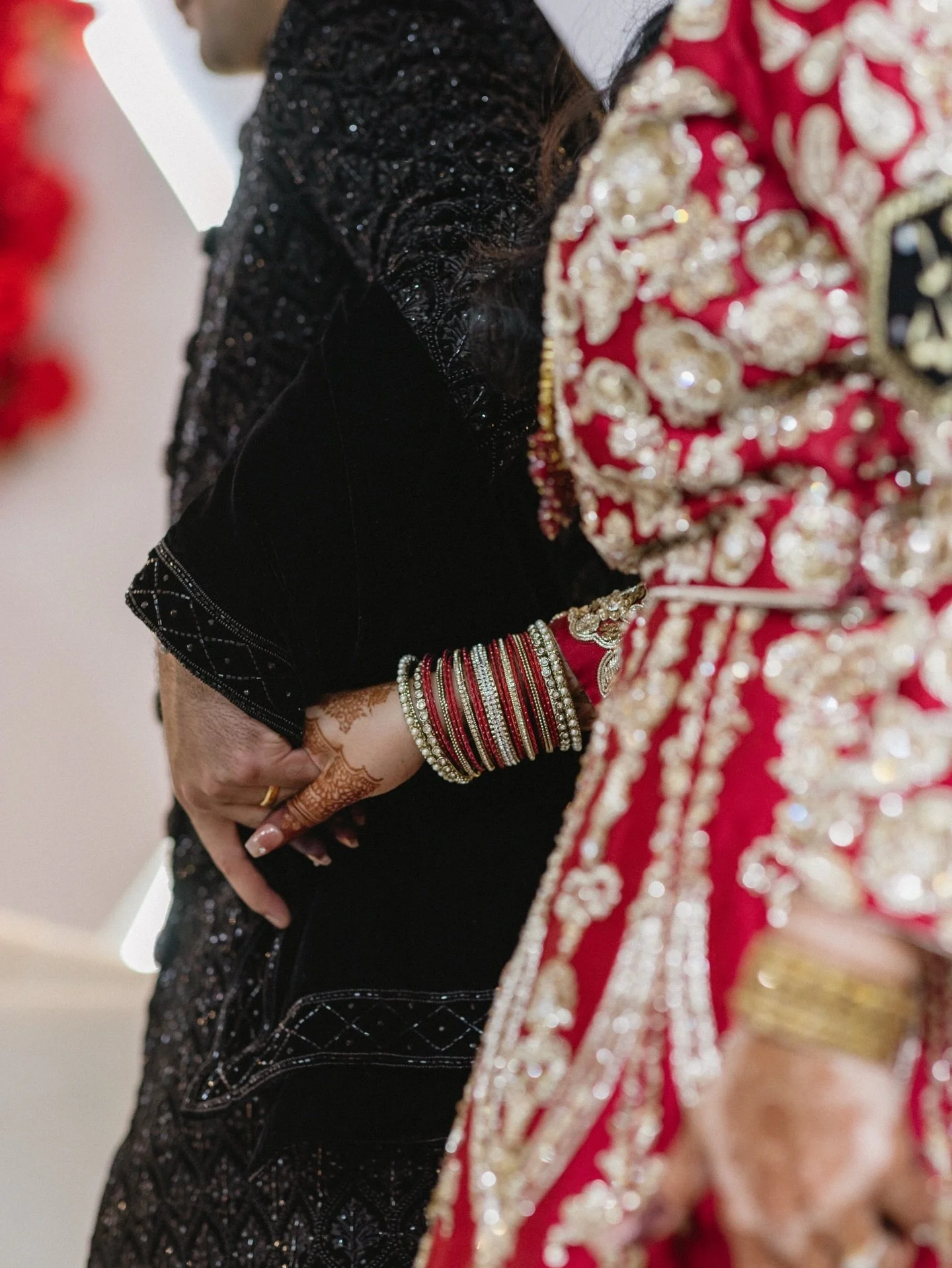 It&rsquo;s been a while but I&rsquo;m back and I cannot wait to share more from this beautiful day!! ❤️❤️ 

Venue: @digbethhall 
Makeup and hair: @makeupbyysham 
Mehndi: @hennabymarhaba 
Content creator: @bythroughhereyes 

#weddingphotography #weddi