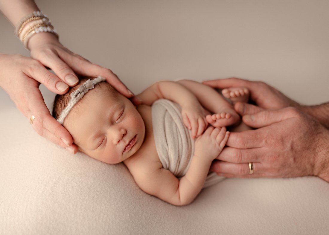 Angela O'Malley Photography - Austin Newborn Photographer