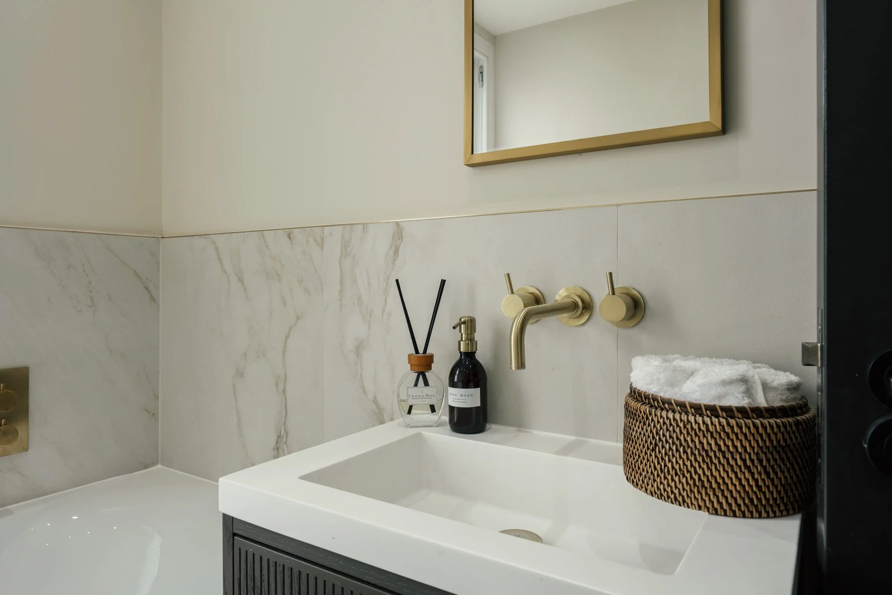 TAPhoto_YH_130Dawes_4Bed-Low-47.jpg