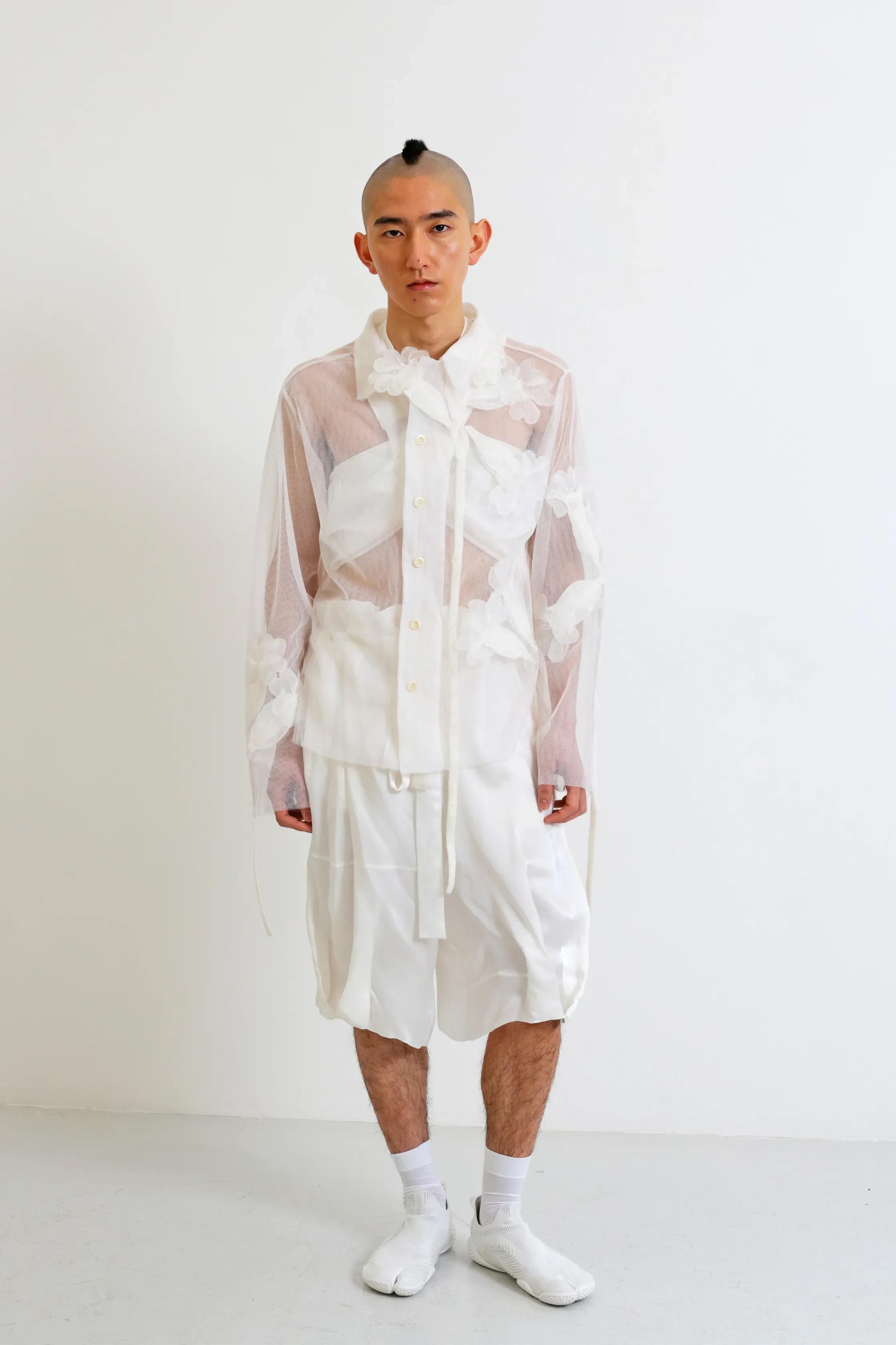 00003-phoebe-english-fall-2026-ready-to-wear-credit-brand.jpg.webp