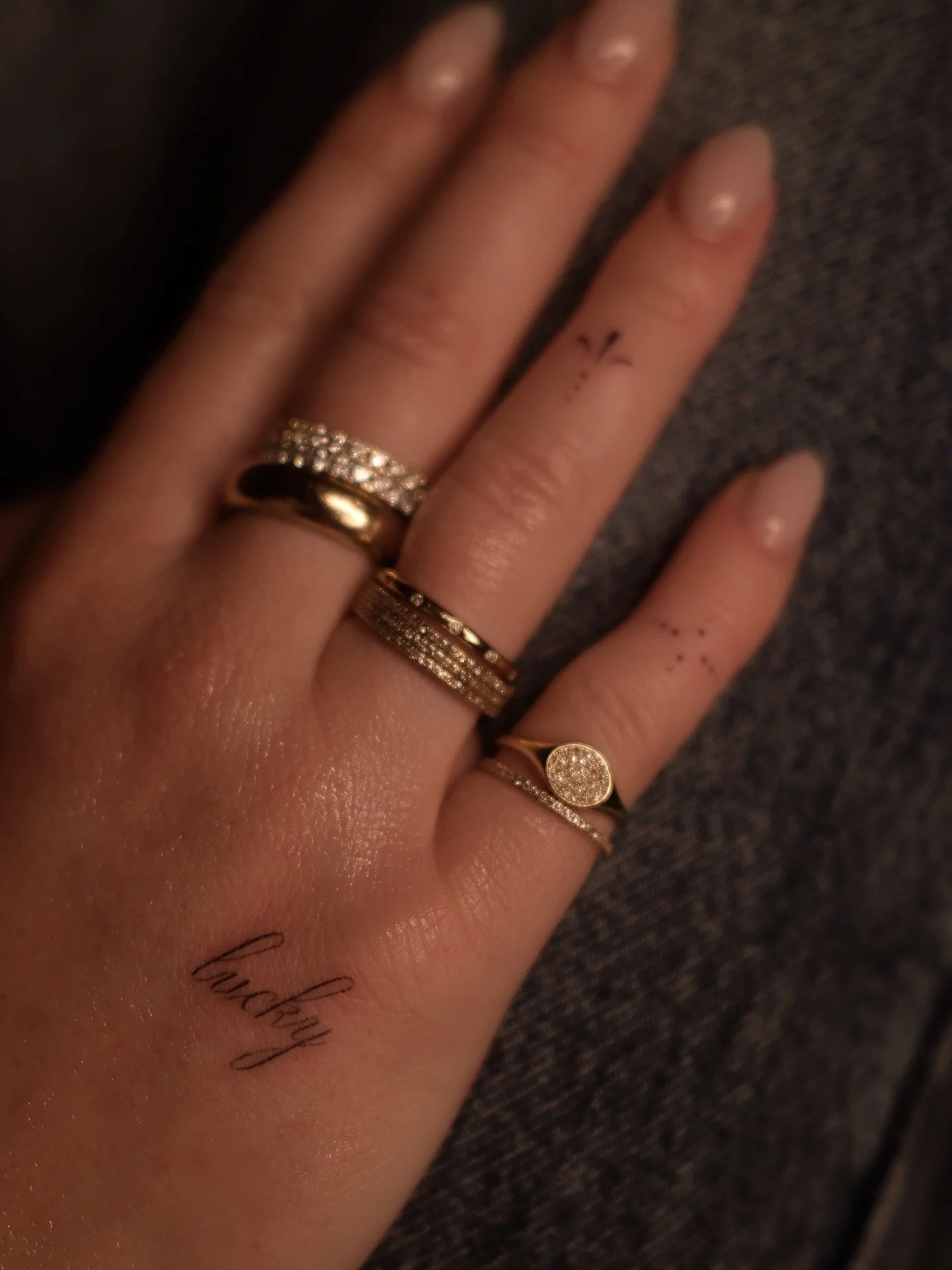 first tattoo since August! felt so good to be back. loved these insanely delicate pieces for @mackenziedutton I&rsquo;ll never forget a dear friend sharing their intention in a medicine ceremony as &ldquo;luck&rdquo; once. Totally changed my perspect