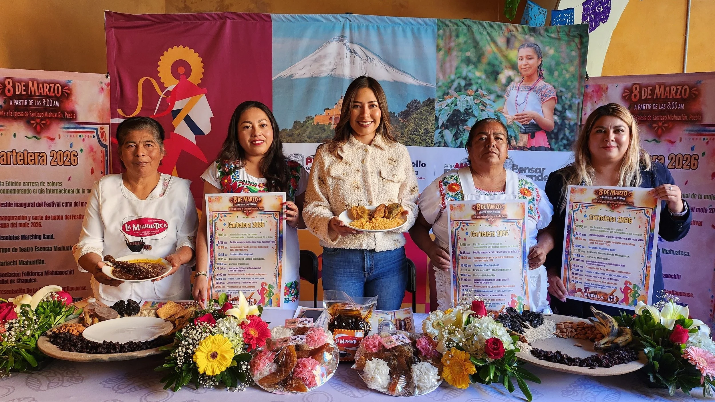 Promueve Secretaría de Desarrollo Turístico Festival del Mole Miahuateco