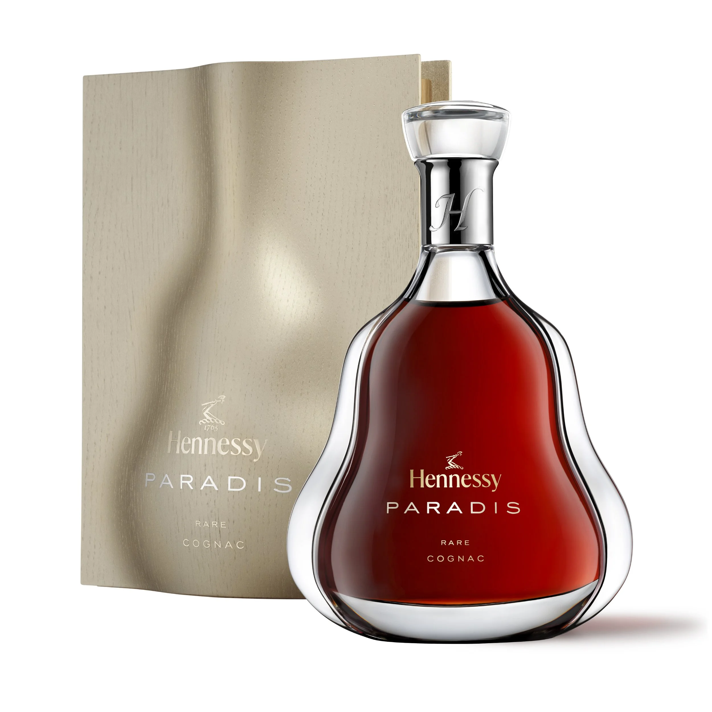 Experience an Exceptional Rare Cognac: Hennessy Paradis