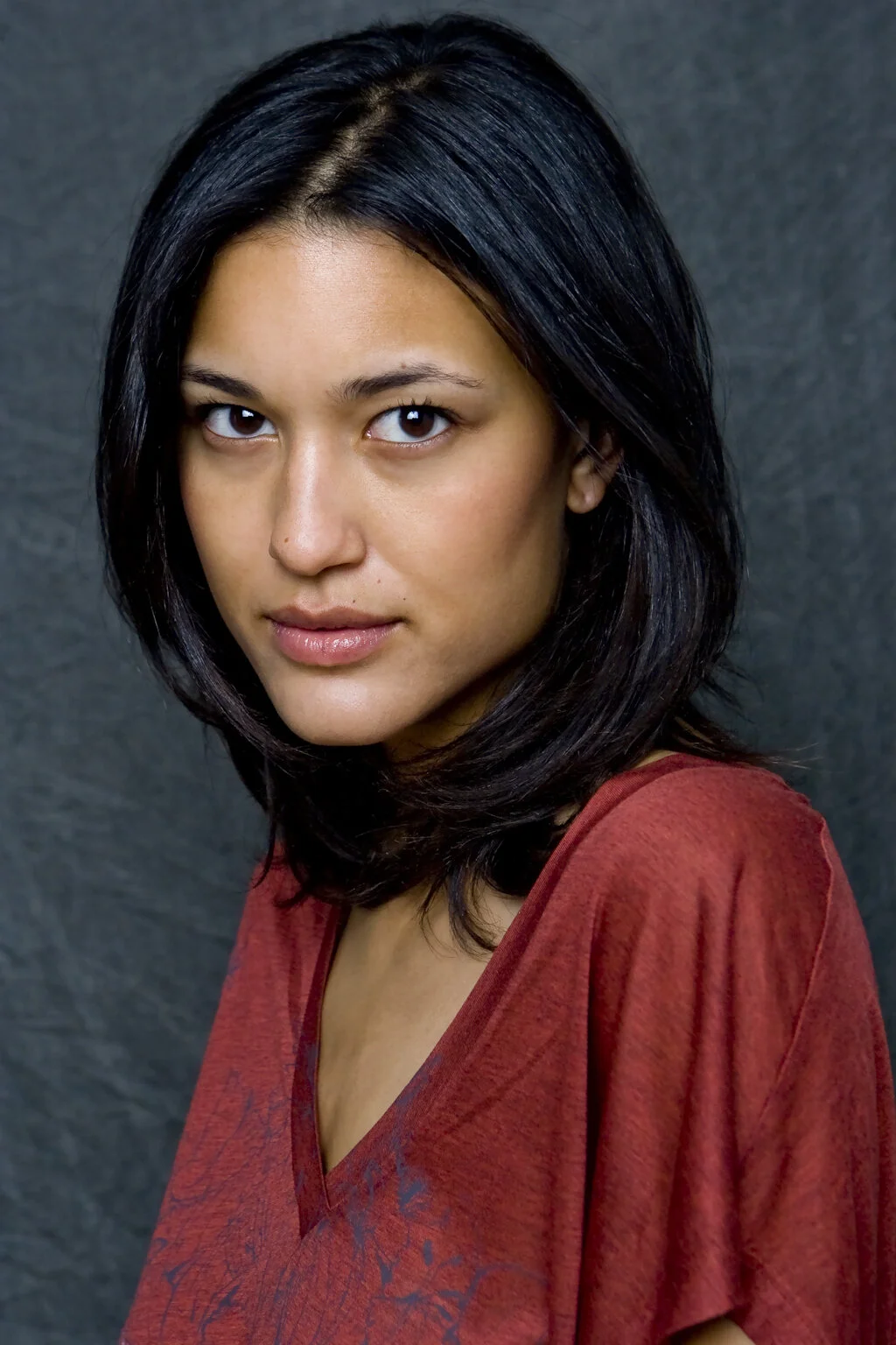 Julia Jones by Tim Gray-02.jpg