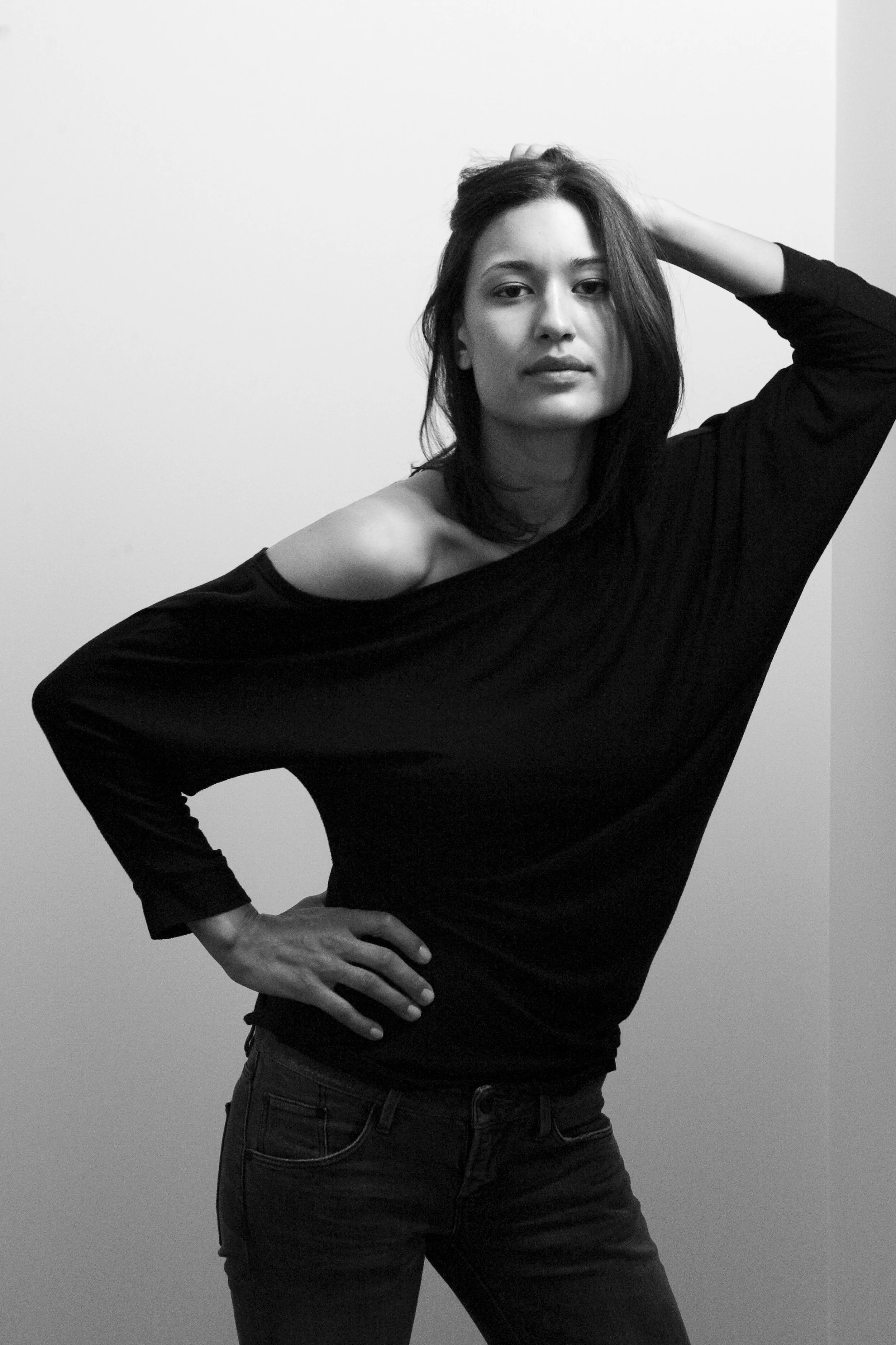 Julia Jones by Tim Gray-07.jpg