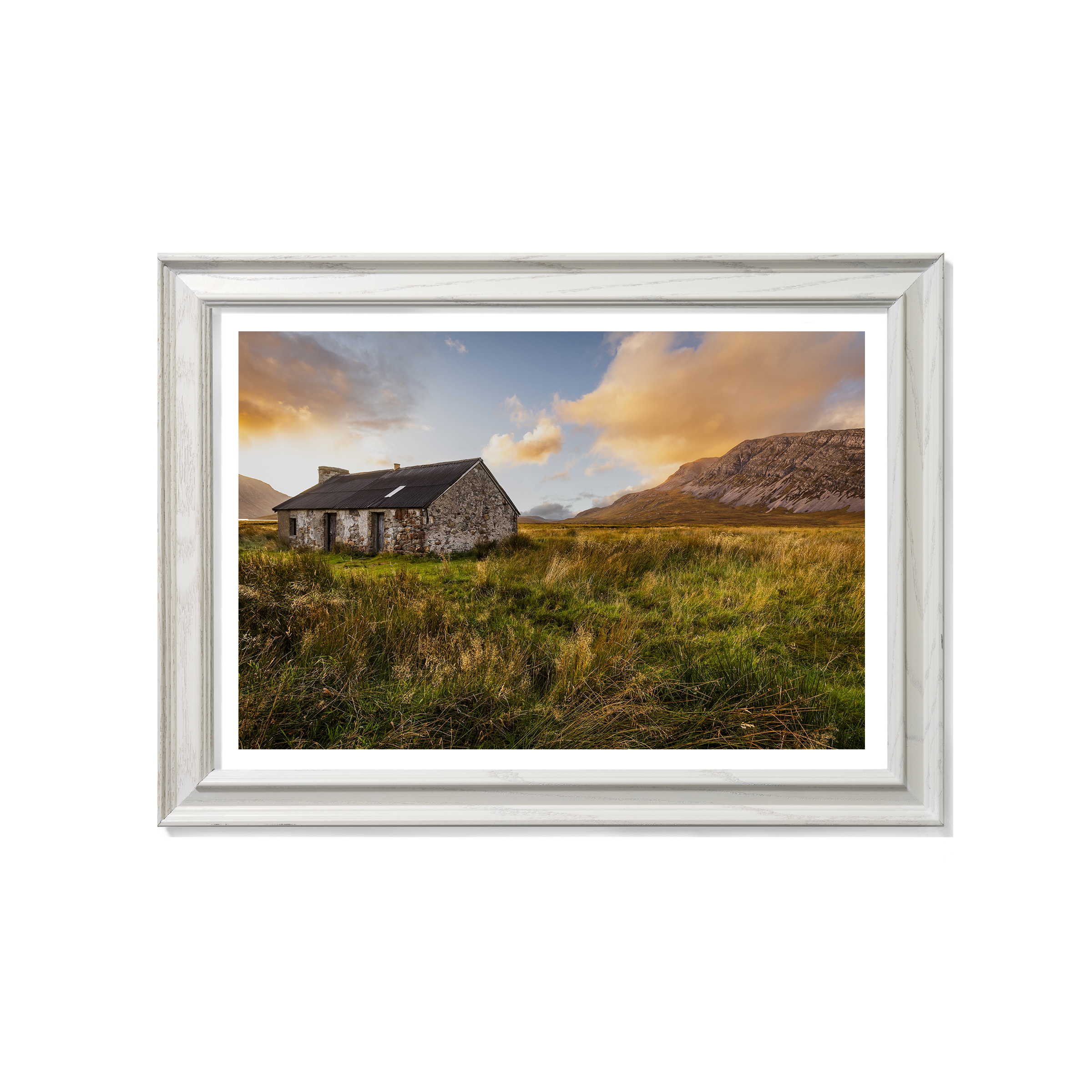 Sunset photography in Sutherland, in the Highlands of Scotland near Loch Stack