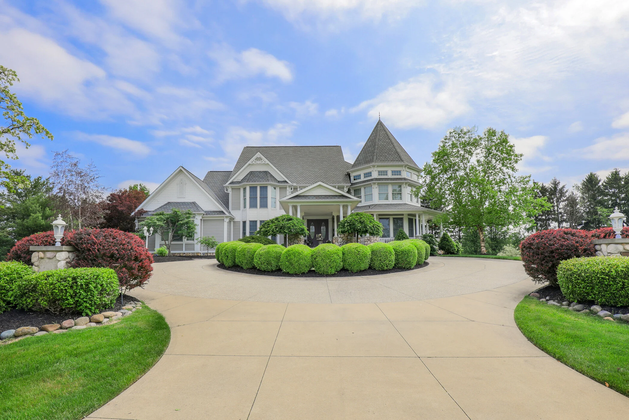 1282 Haymarket Way-1.jpg