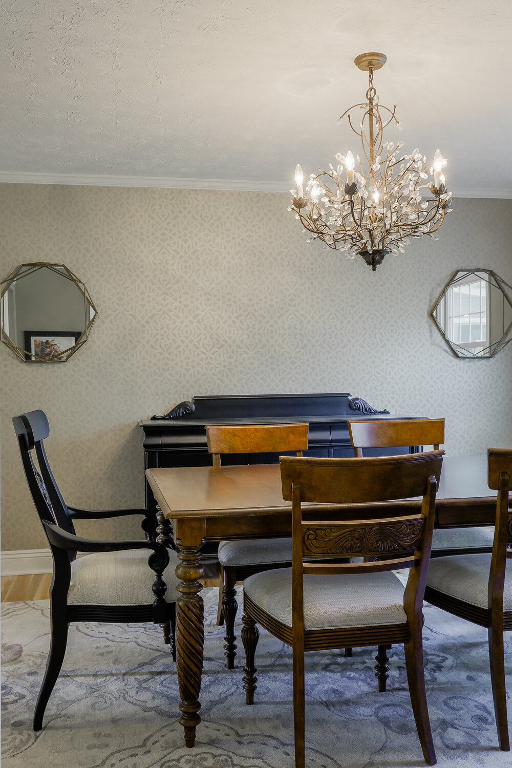 Dining room 4.jpg