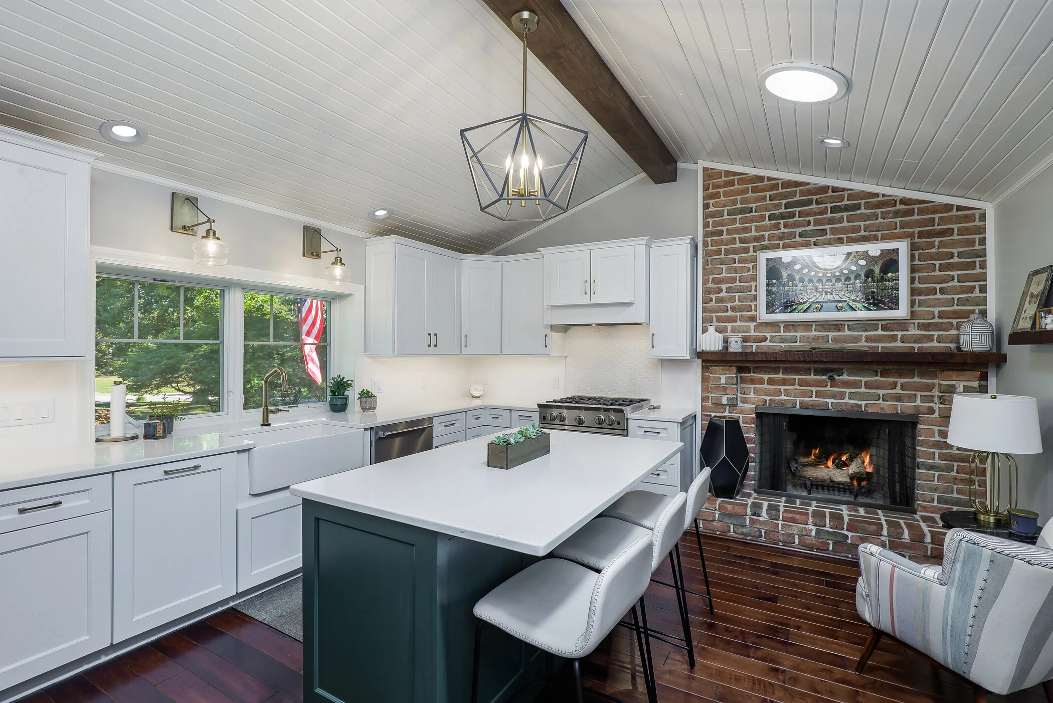 Kitchen 2 2.jpg