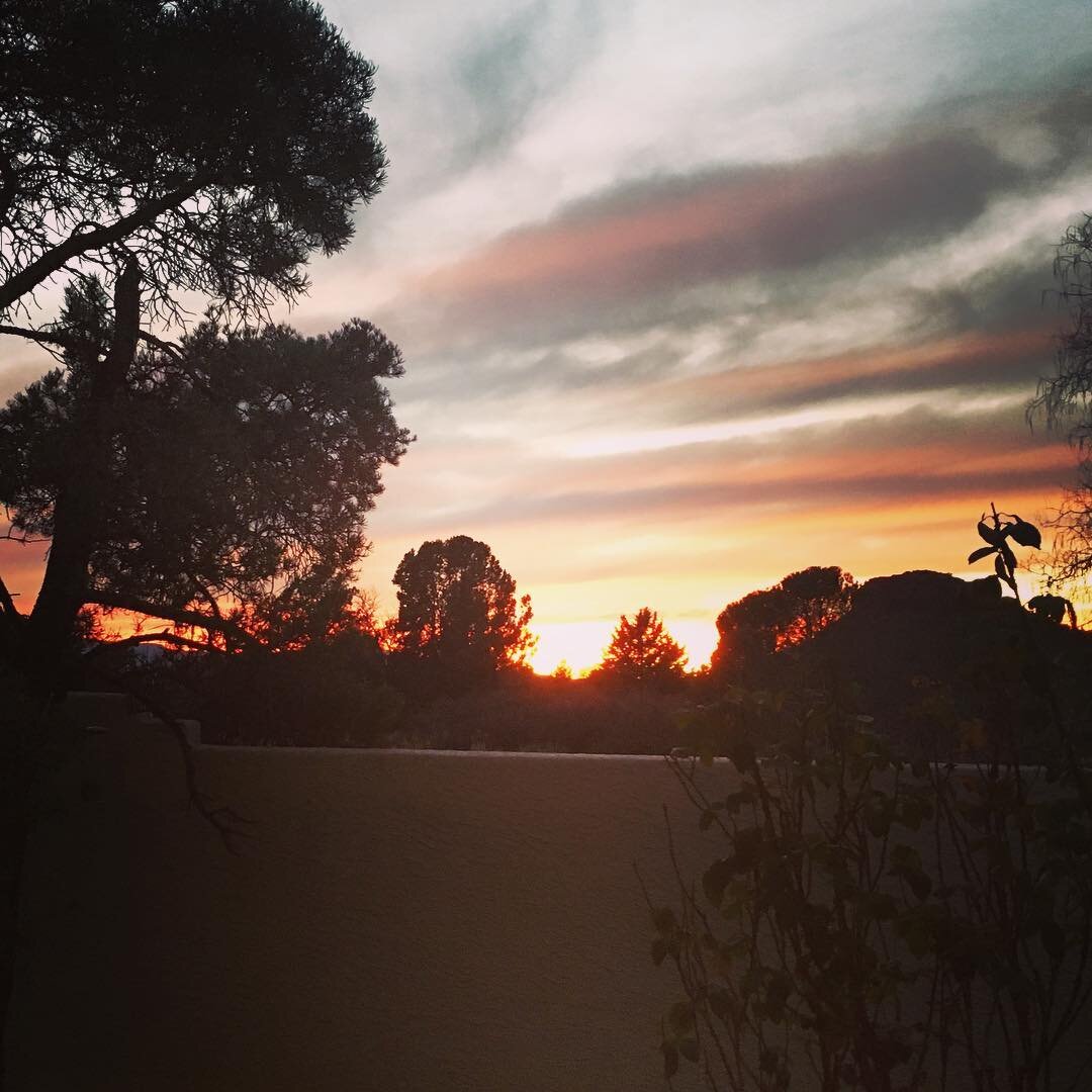 Sunset from my kitchen window in beautiful Sedona #sedona #sedonaarizona🌵 #sunset @visitsedona @visitarizona @sedonaadventures