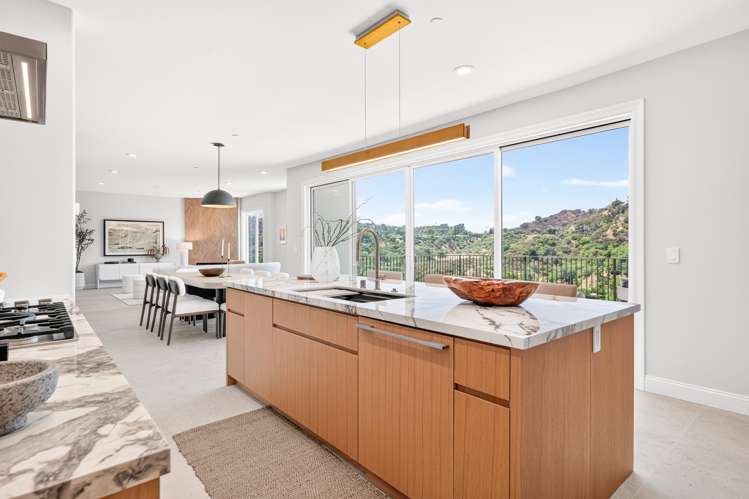8045 Bulwer Dr-Hi Res-32.jpg