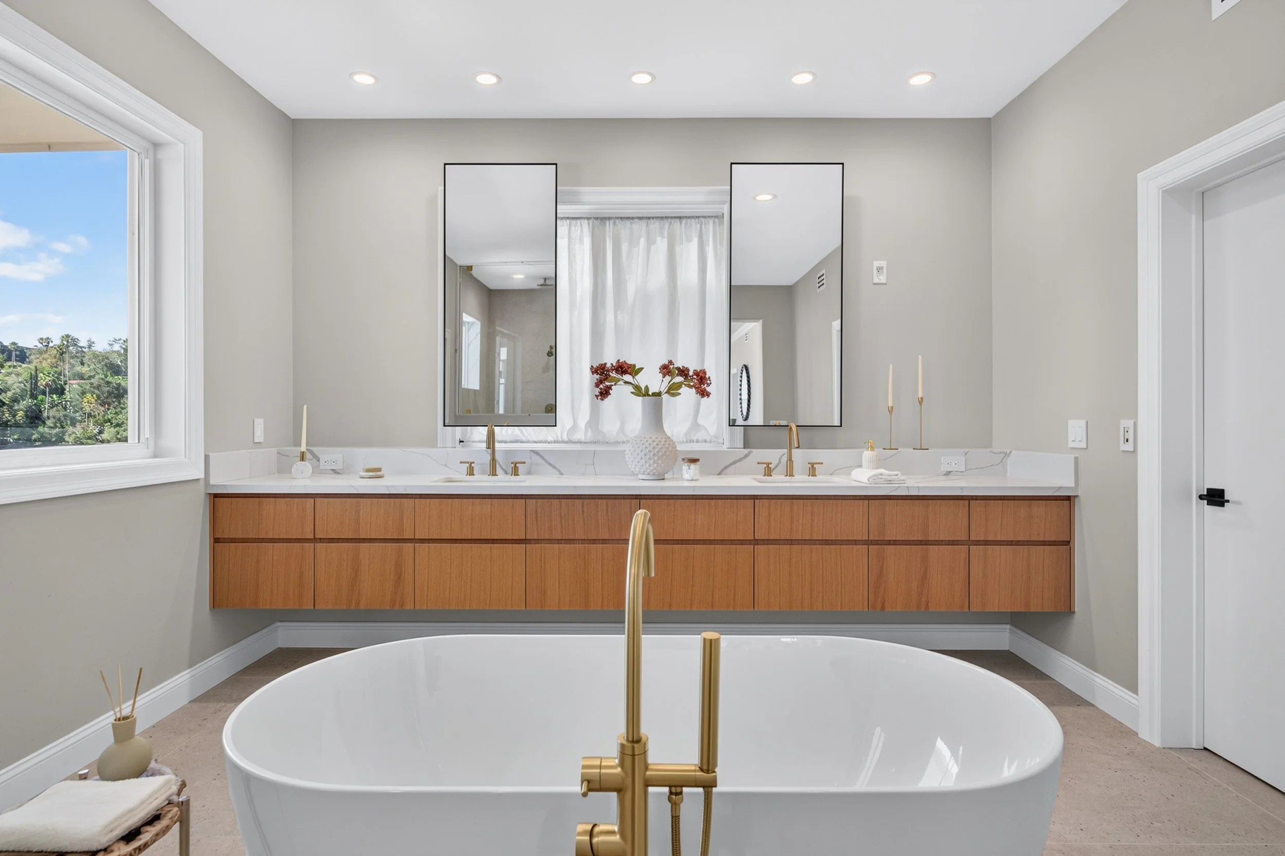 8045 Bulwer Dr-Hi Res-68.jpg