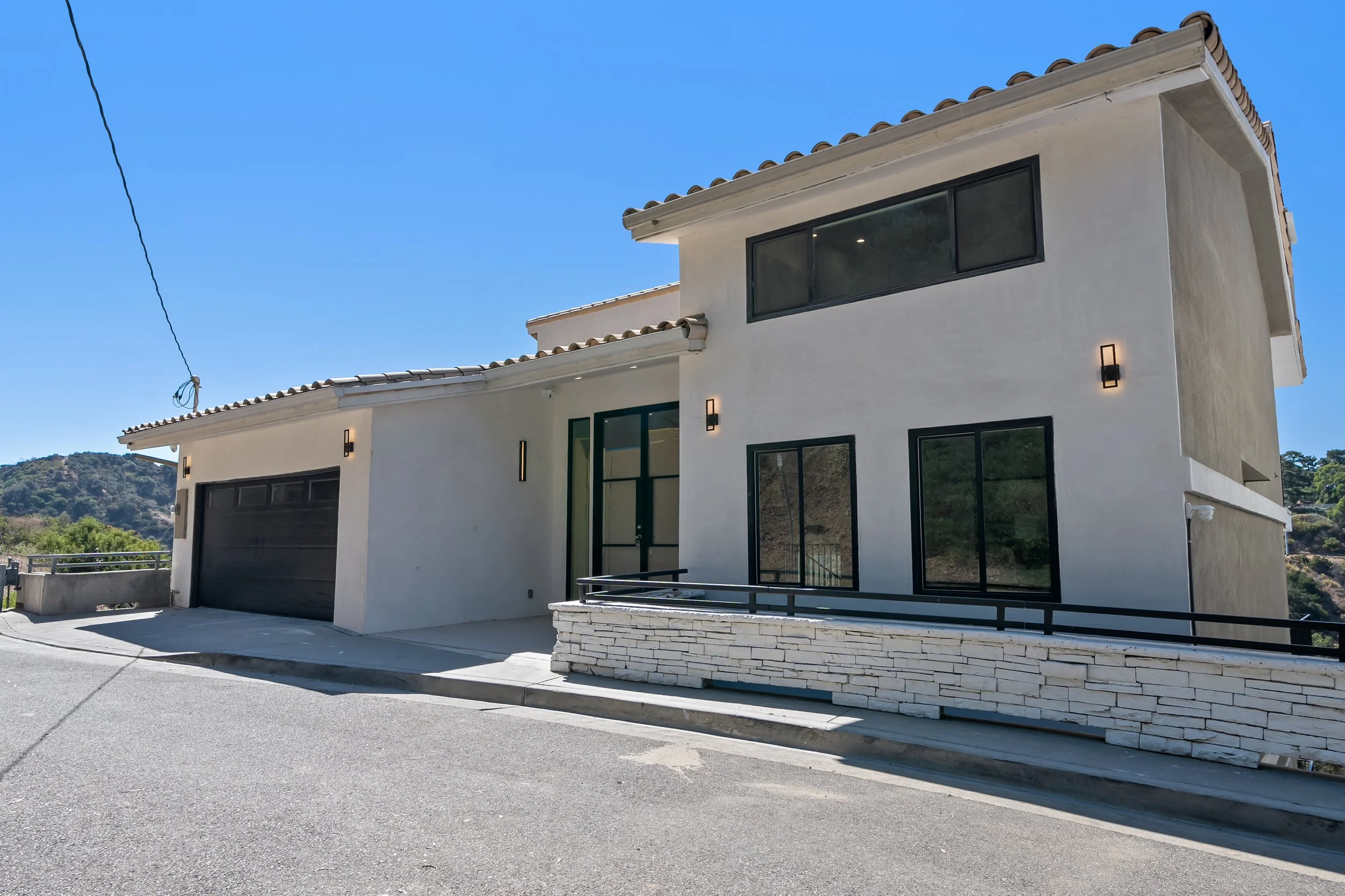 8045 Bulwer Dr-Hi Res-1.jpg