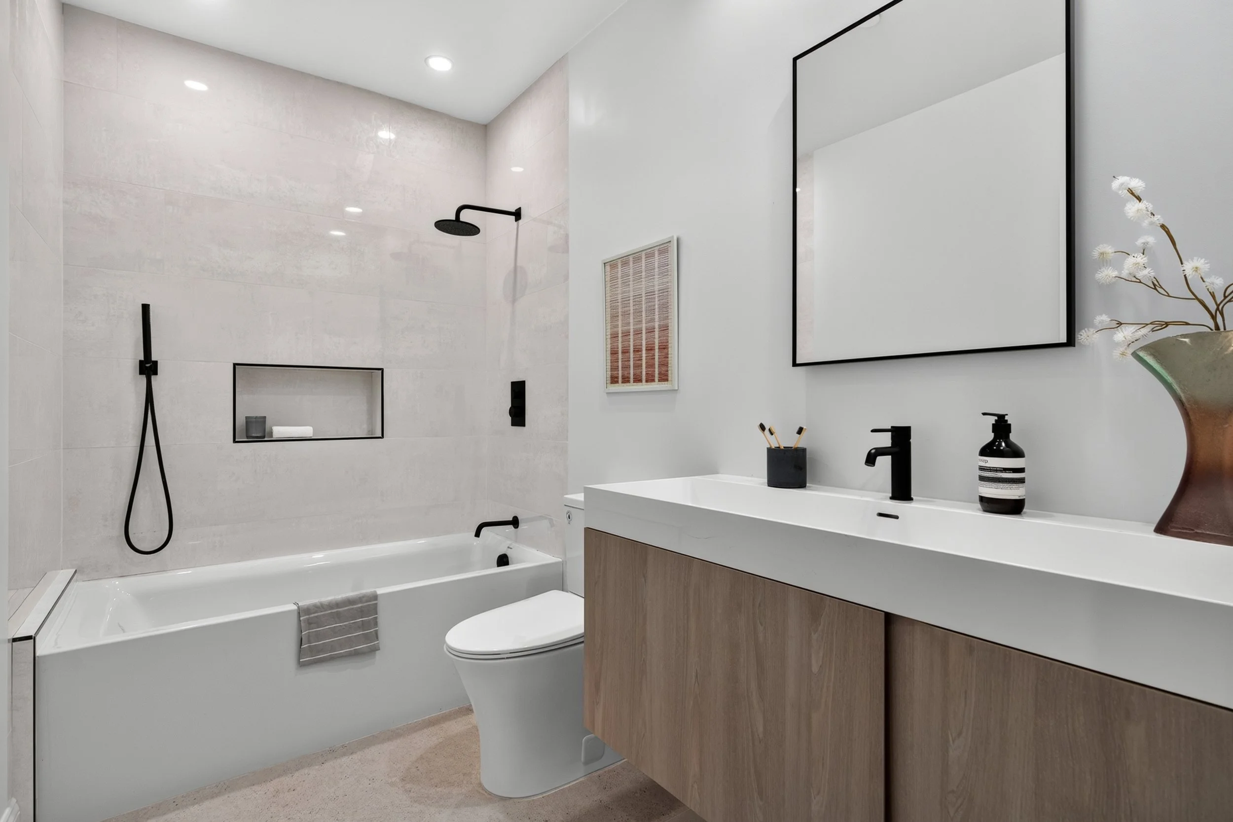 8045 Bulwer Dr-Hi Res-94.jpg